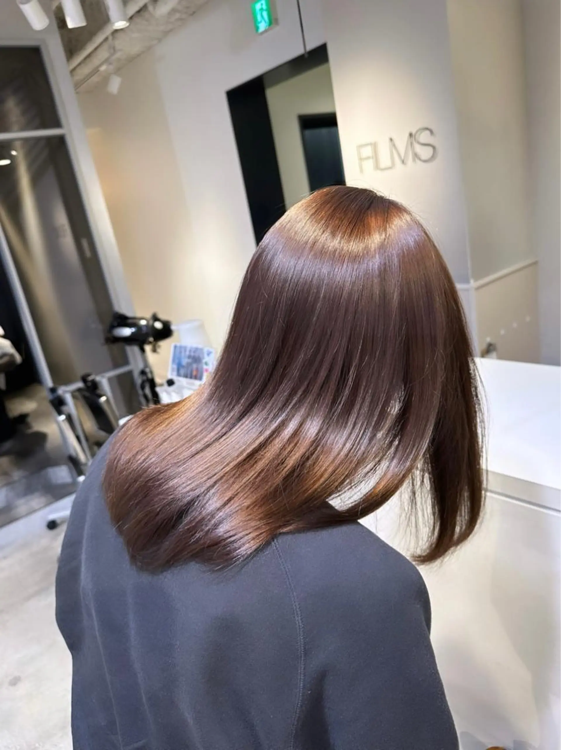 セミロング カラー ブラウンカラー 韓国ヘア/レイヤー Yan✂︎のヘアスタイル