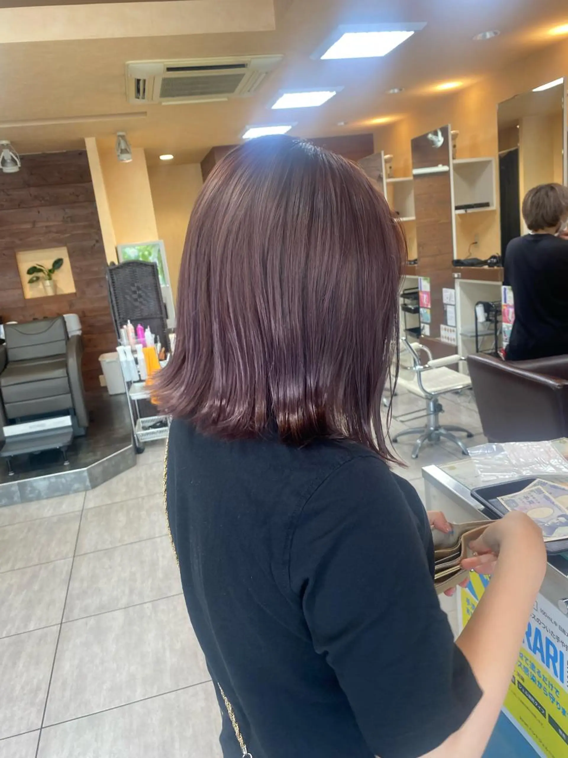 ミディアム カラー ヘアアレンジ ヘアカラー トリートメント HAIRSALONLOOP所属・川上 麻梨阿のヘアスタイル