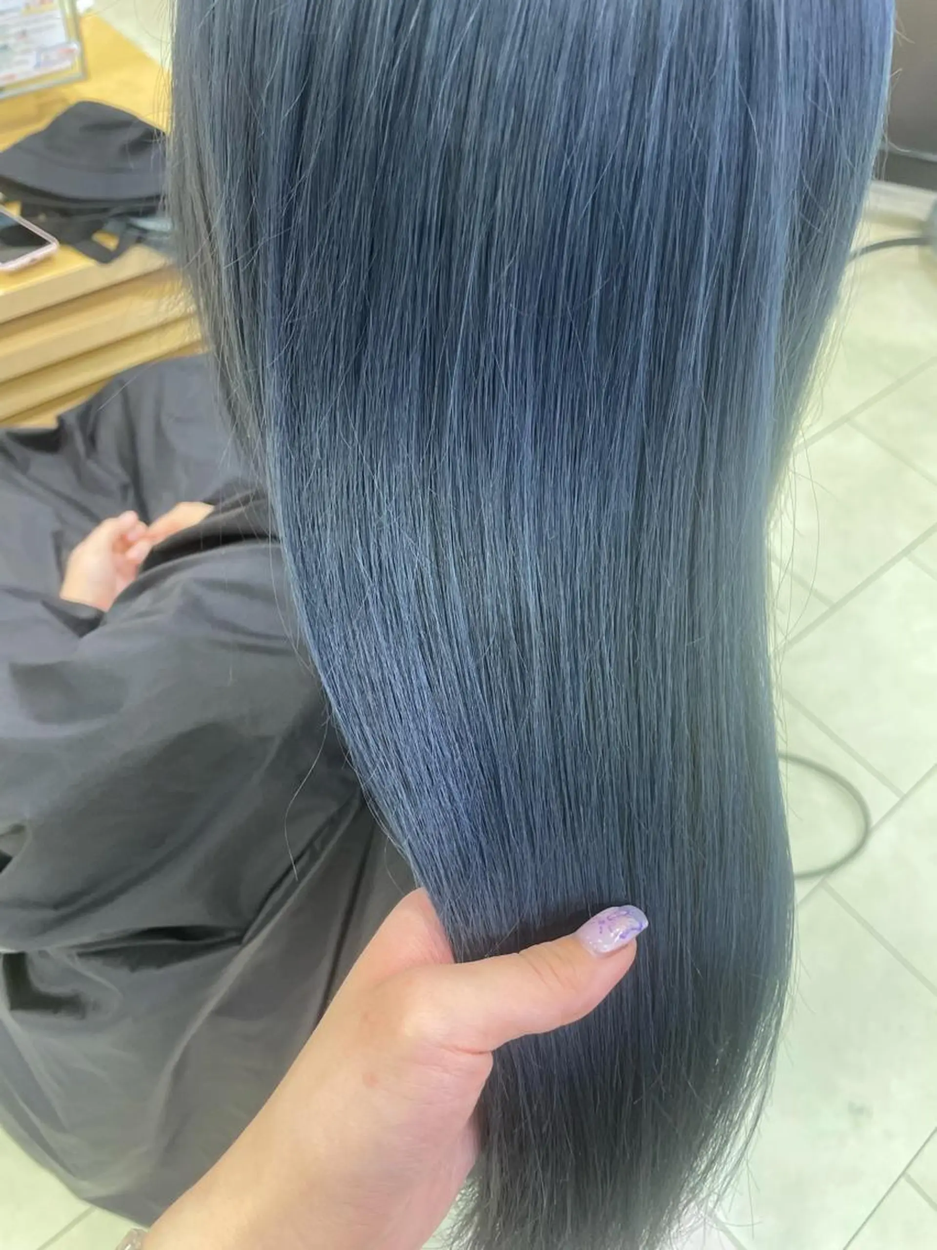 セミロング 韓国ハイトーン🦋 hikariのヘアスタイル