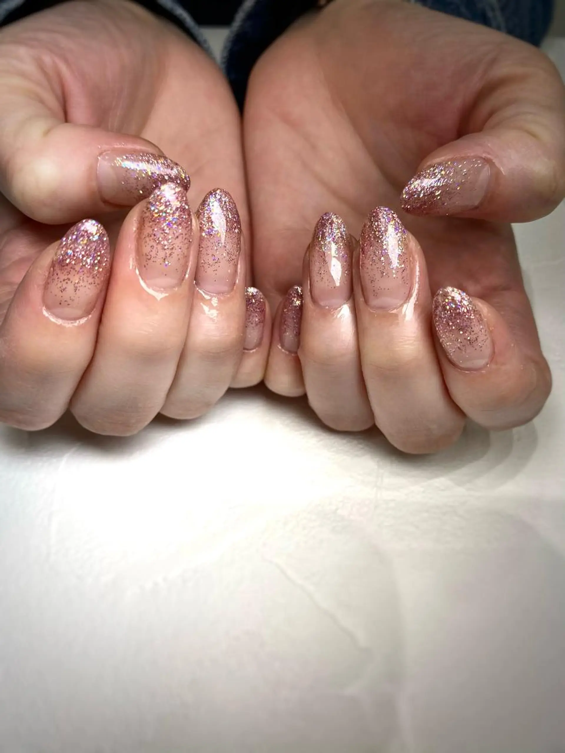 ネイル グラデーション ラメ(グリッター) ラメグラデーション ハンドネイル Nail ameria megu所属・ameria meguのネイルデザイン