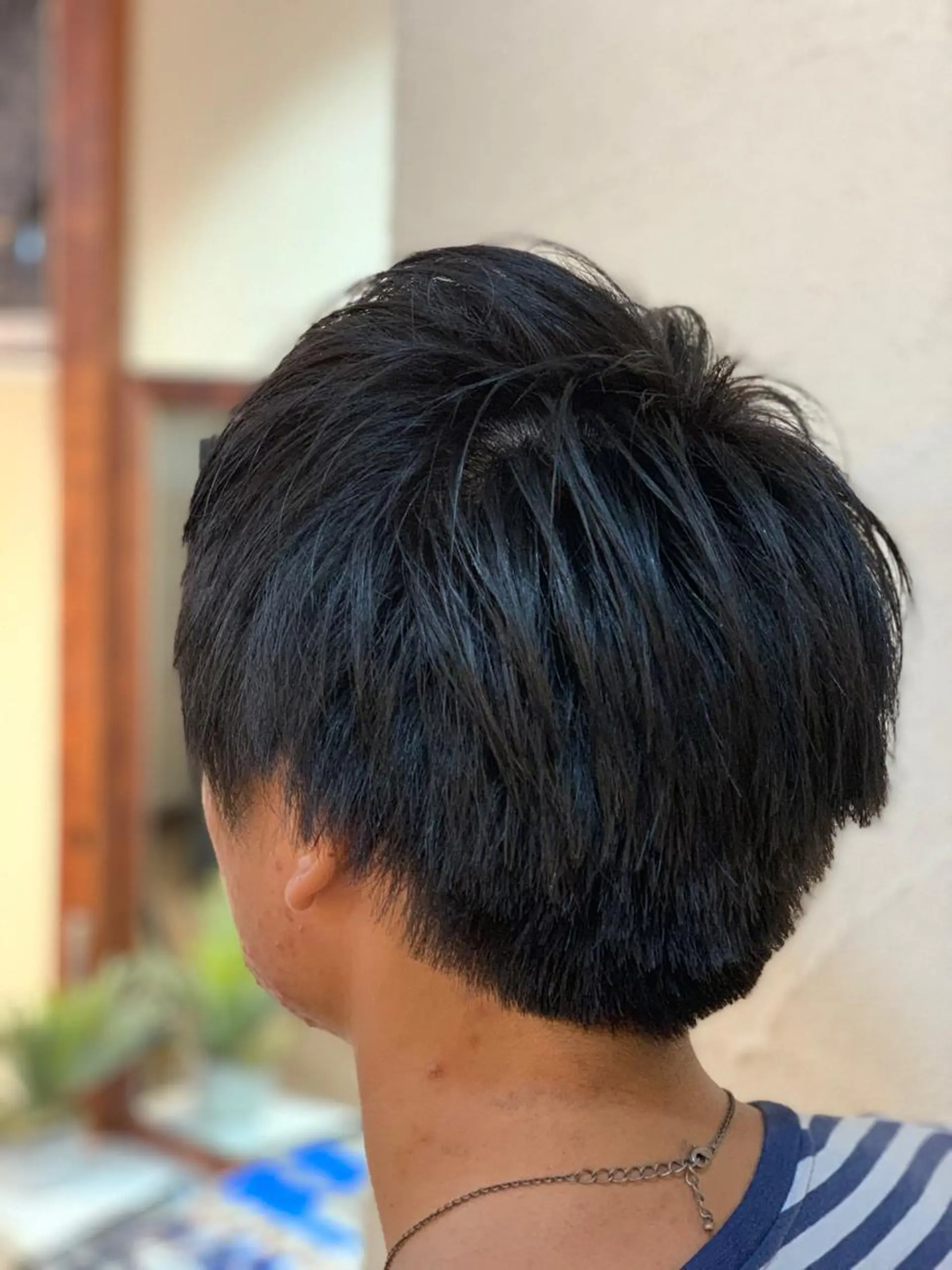 ショート カラー メンズ 黒髪 ブルーカラー ブルーブラック カット トリートメント ✂︎中山竜哉✂︎ 川崎スタイリストのヘアスタイル