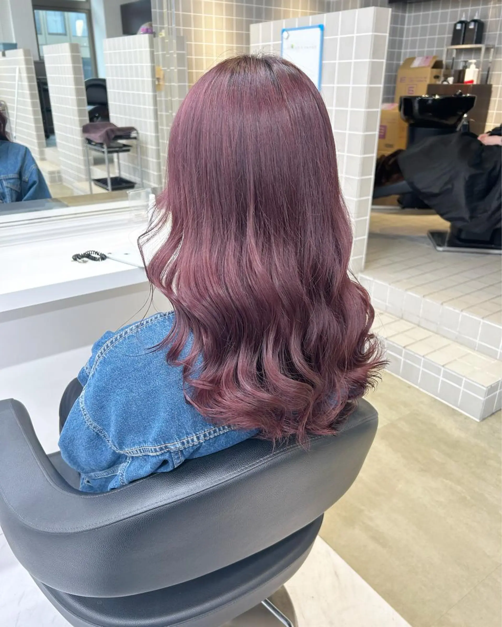 ミディアム カラー パーマ ヘアアレンジ メンズ キッズ ネイル マツエク・マツパ アイブロウ 🦋透明感グレージュ /韓国レイヤー🦋のヘアスタイル