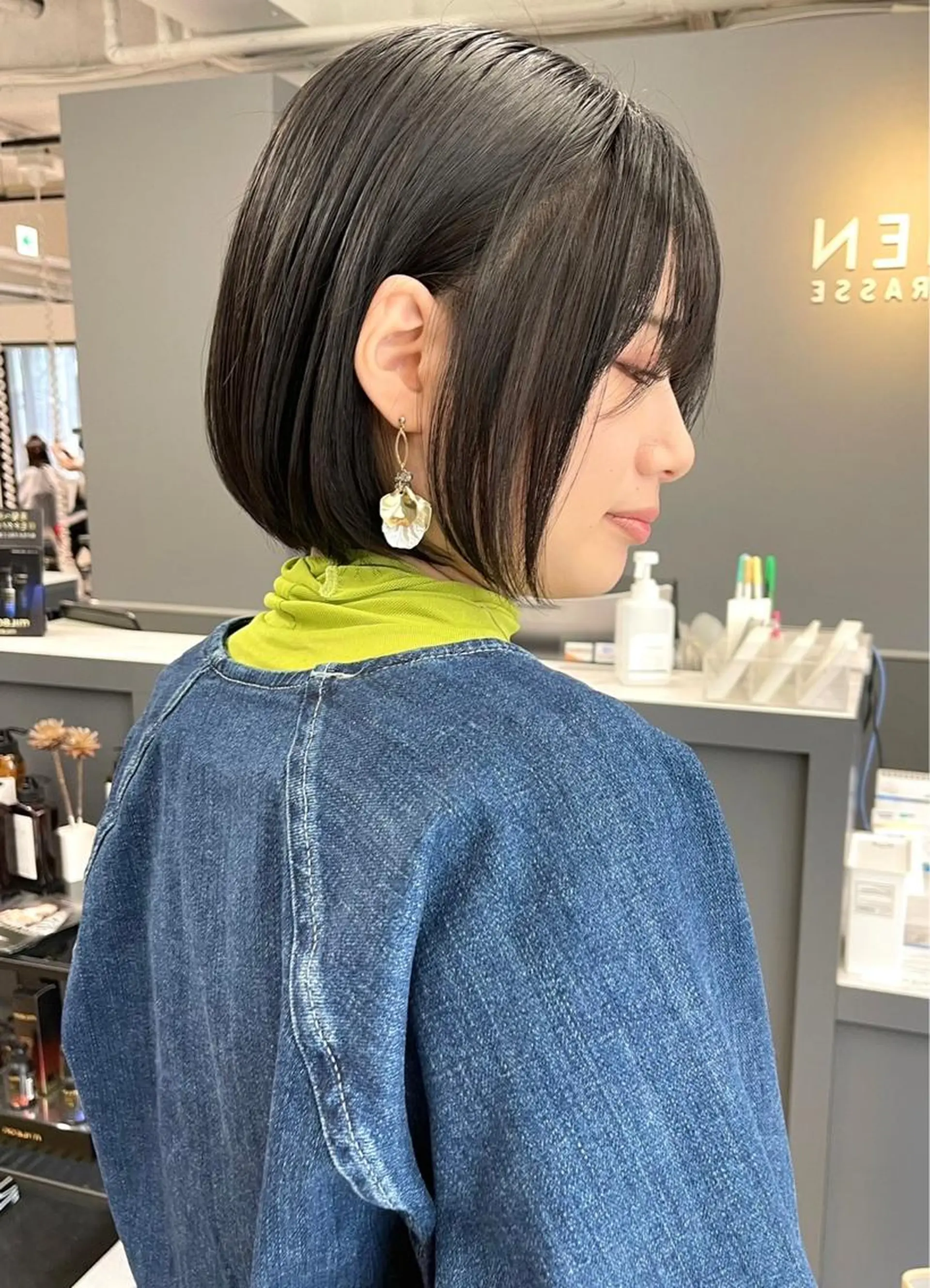 ショート 岸本 理希のヘアスタイル