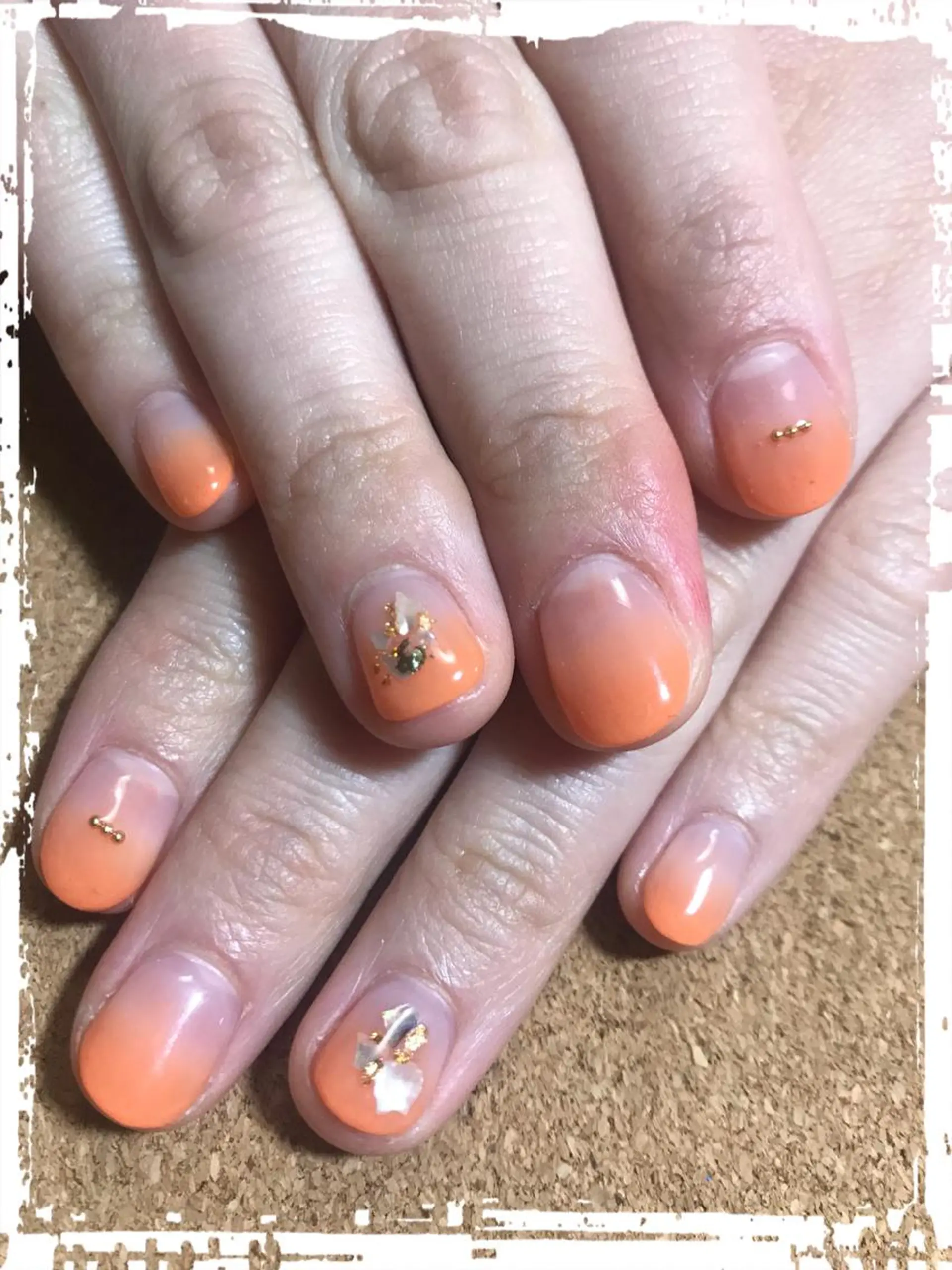 ネイル ECLAT エクラ所属・寺山 千鶴のネイルデザイン