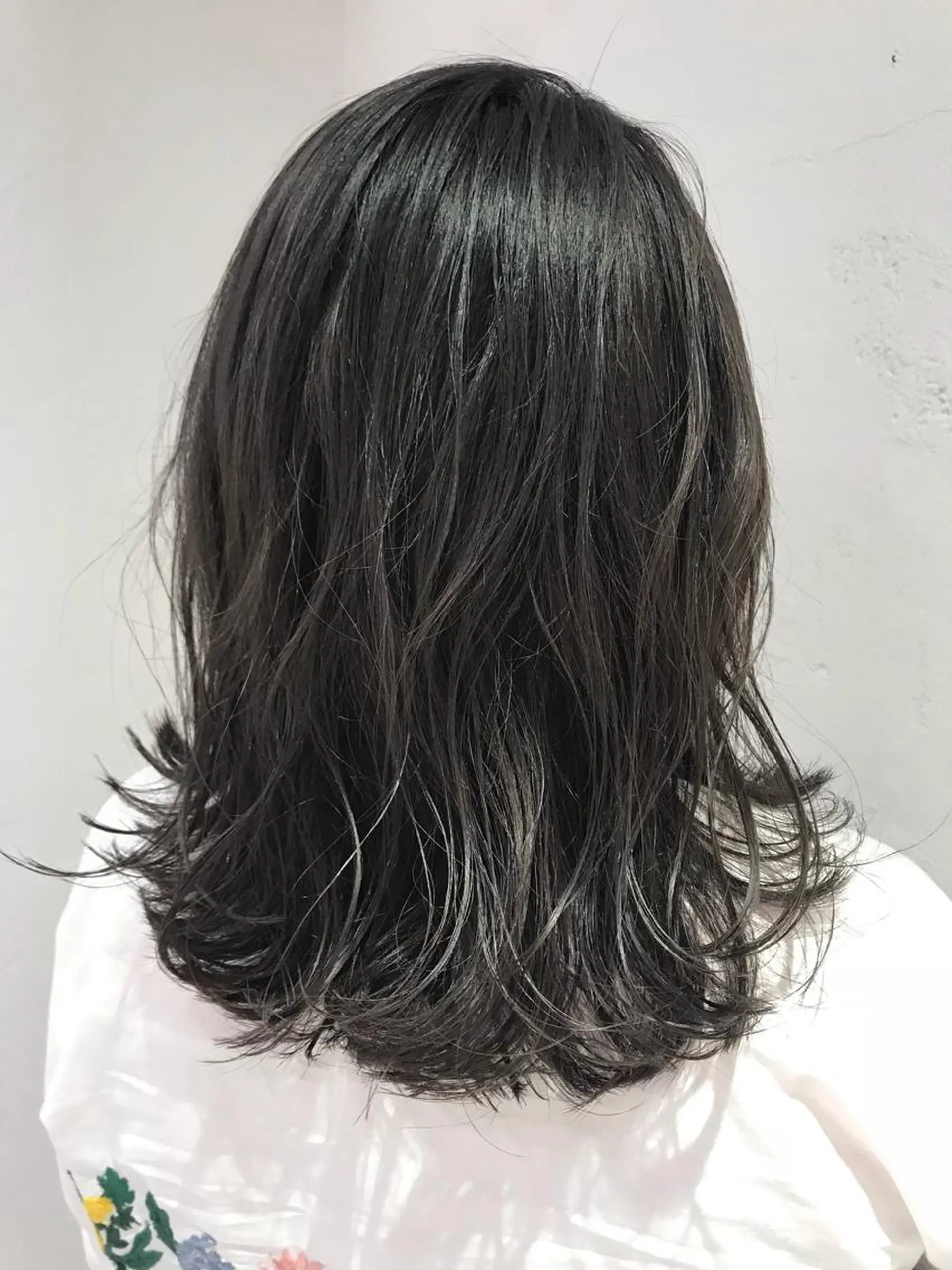 ミディアム カラー 韓国ヘア🇰🇷/ レイヤーカット✂︎のヘアスタイル