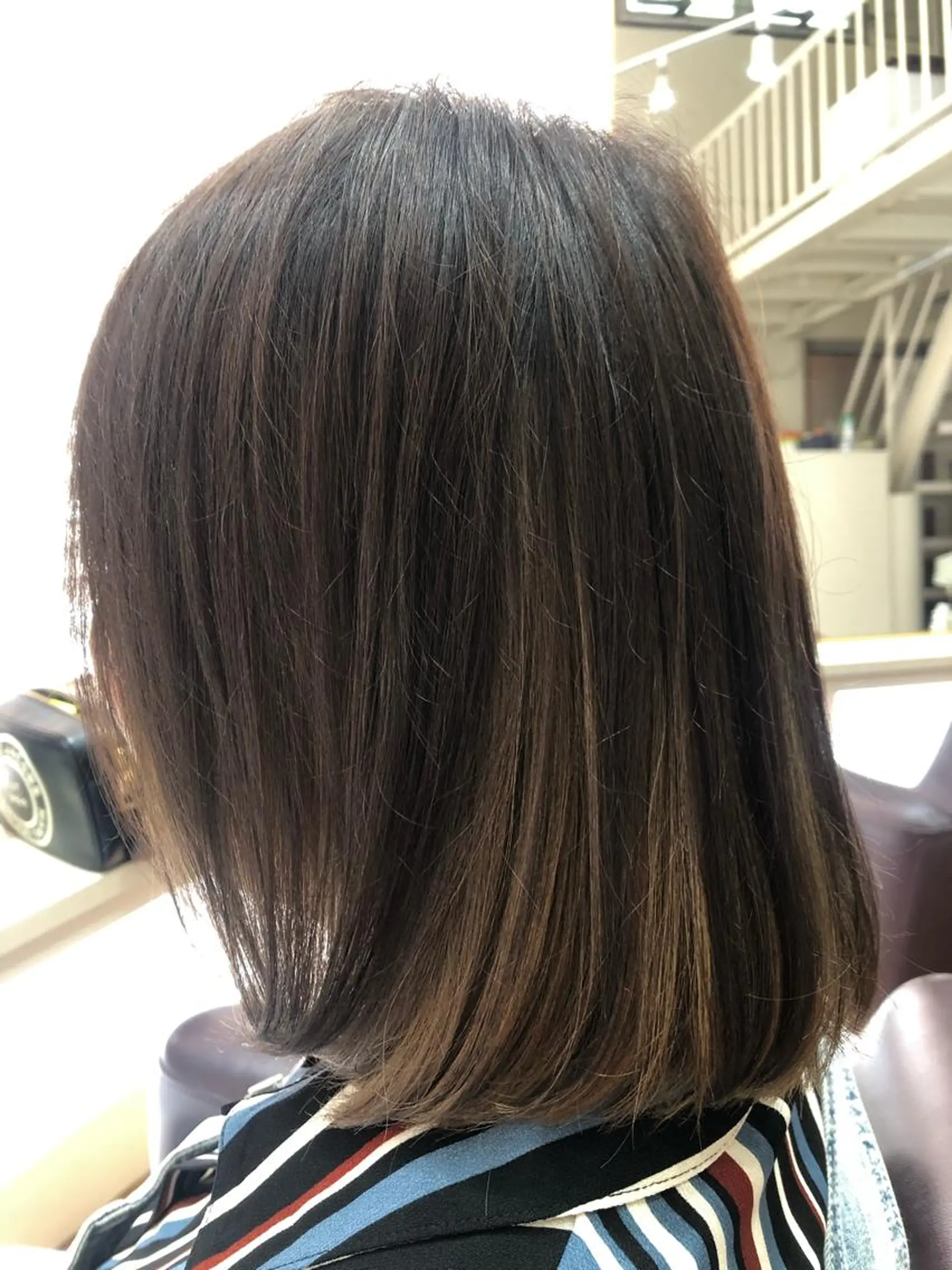 ミディアム カラー カット ヘアカラー トリートメント 嘉手納美容室 ルアナエヴァのマツエク・マツパデザイン