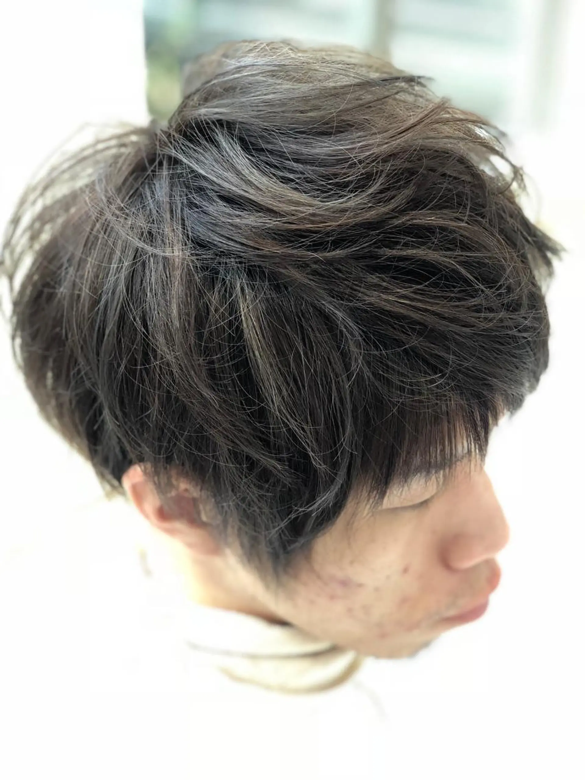 ショート ハイライト 福元 保雄のヘアスタイル