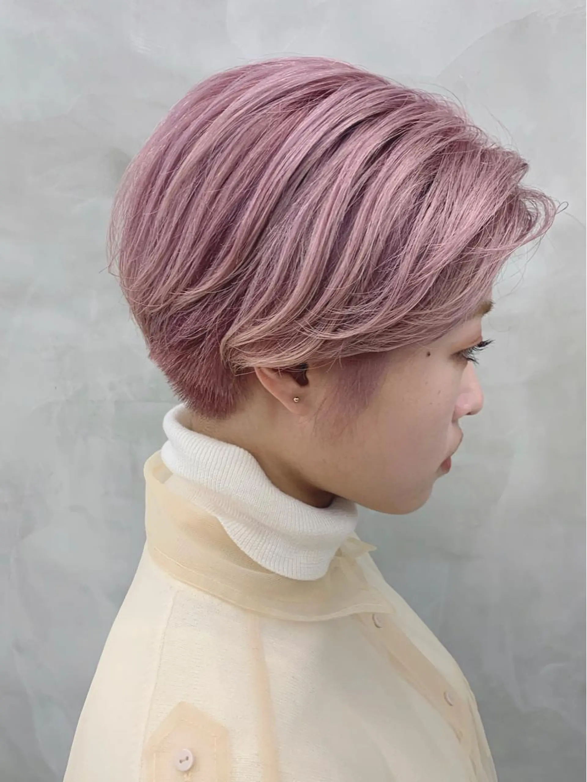 ショート カラー ブームボックス所属・🐝ハイトーンカラー hachi🐝のヘアスタイル