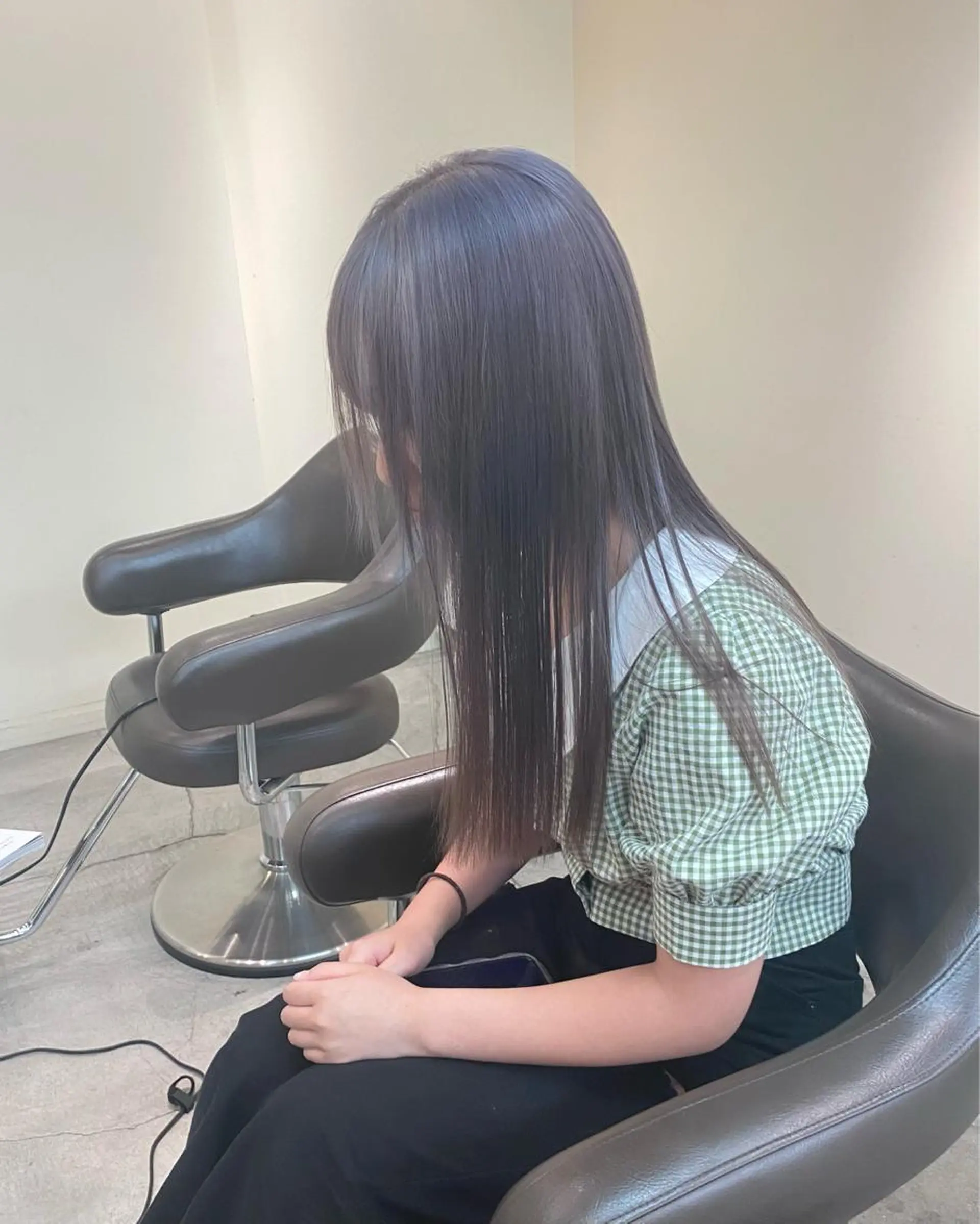 セミロング HIKARIS 相川所属・ウチダ ユウヤのヘアスタイル