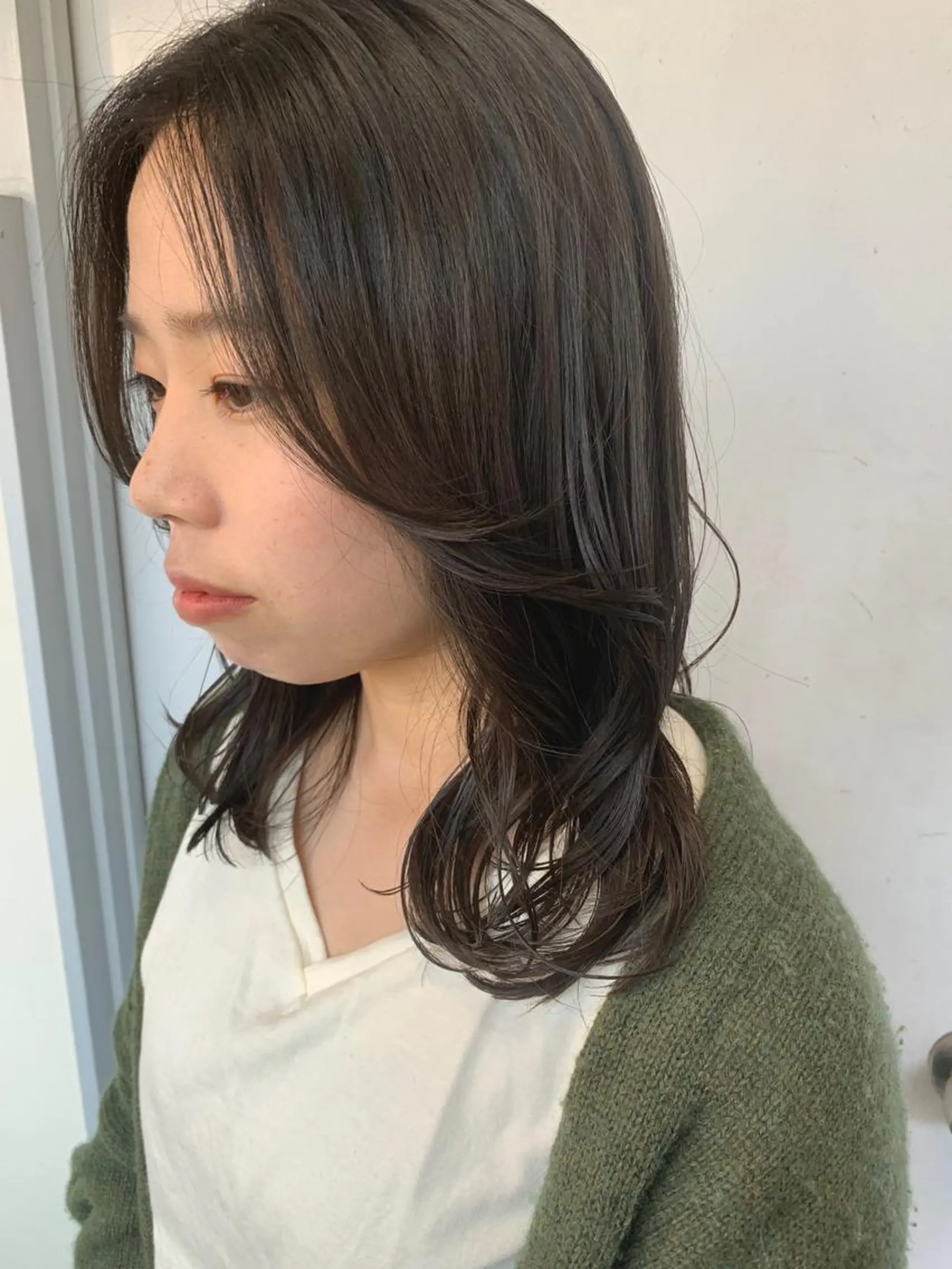 ミディアム カラー ブリーチ ケアブリーチ ダブルカラー ハイライトカラー イルミナカラー カット ヘアカラー オクミヅキ /髪質改善/梅田🫧のヘアスタイル