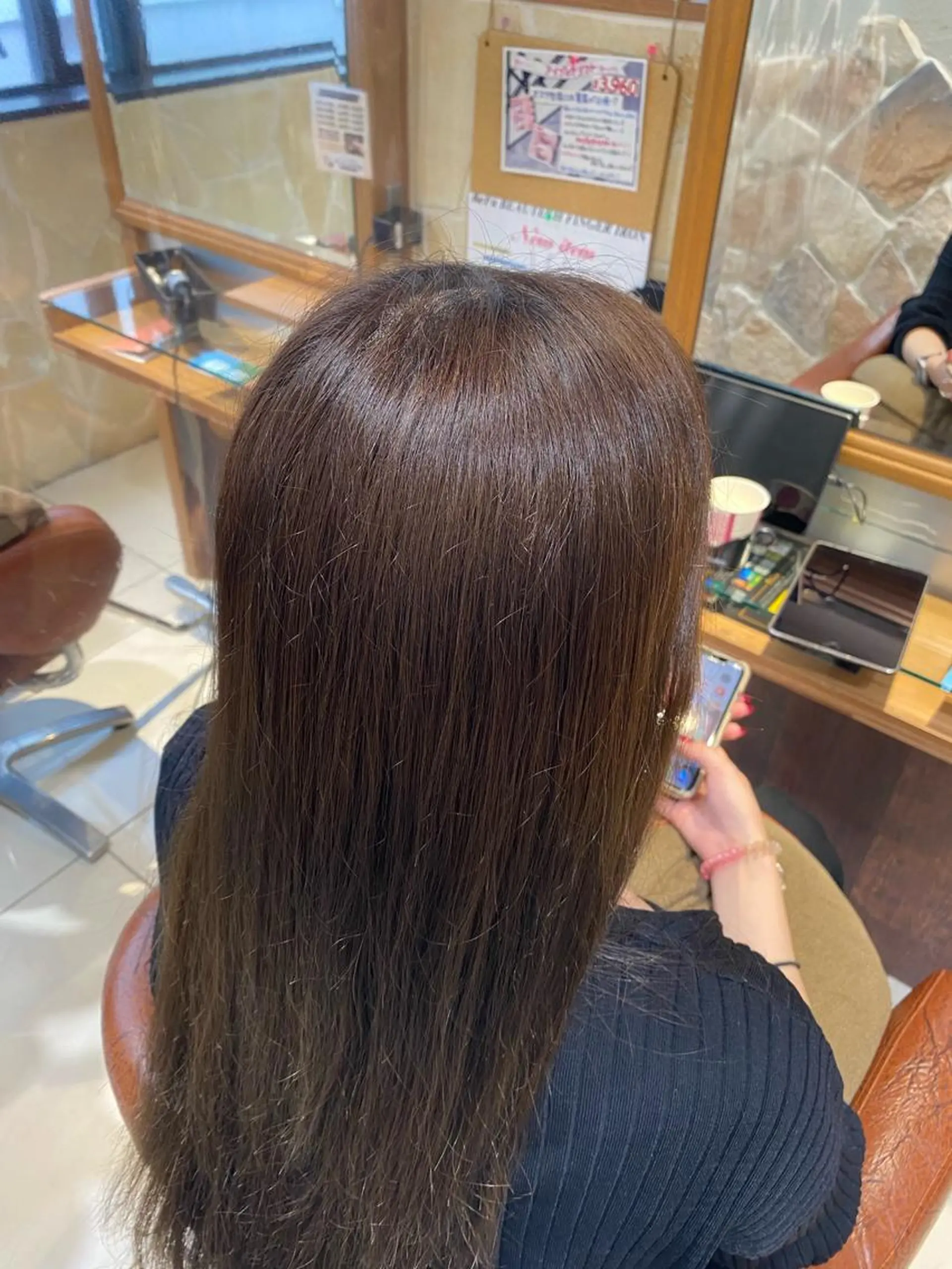 ミディアム カラー シャドウパーマ 石見のヘアスタイル