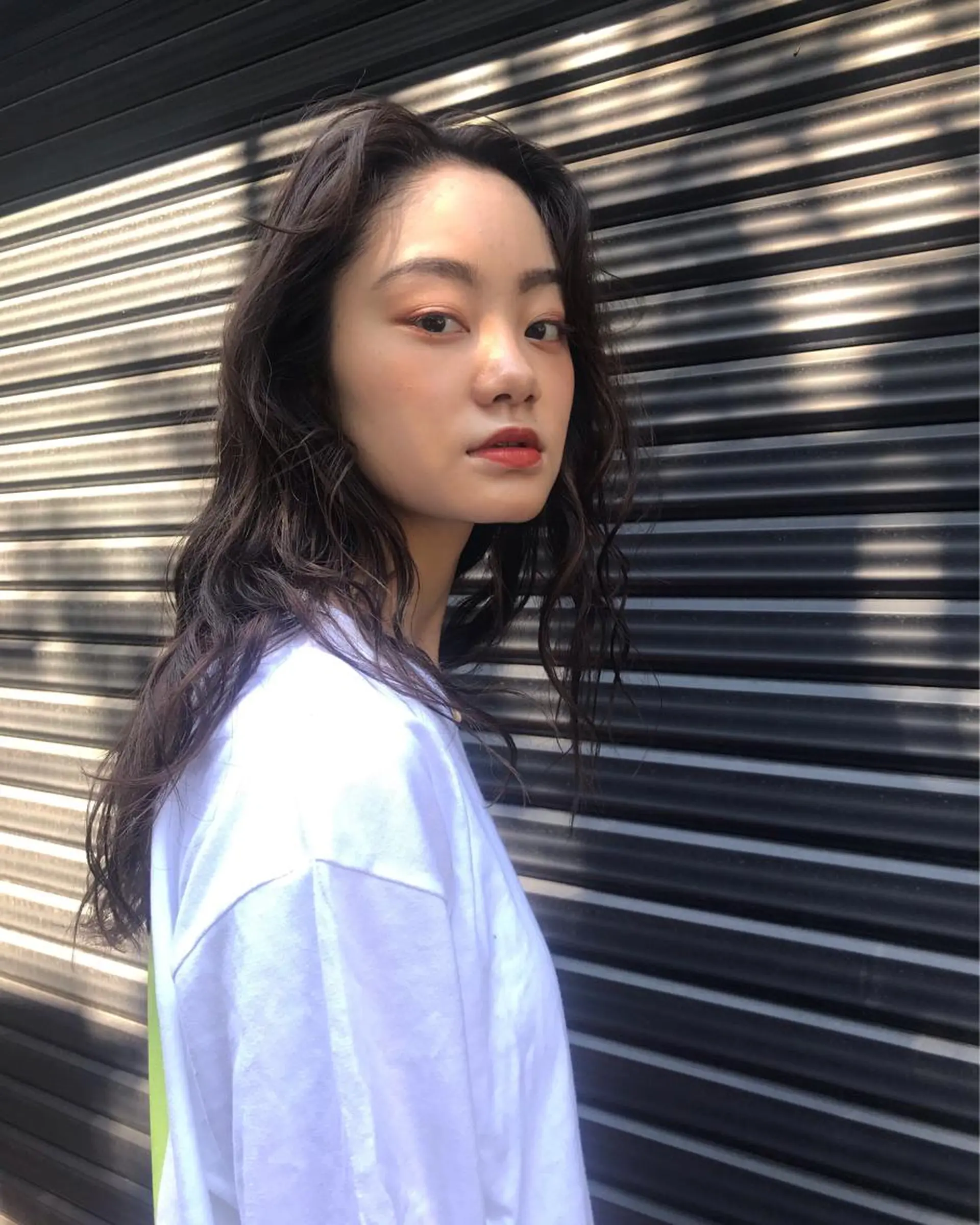 ロング カラー パーマ カット les baladins du miroir所属・🍃YURI 🍃のヘアスタイル