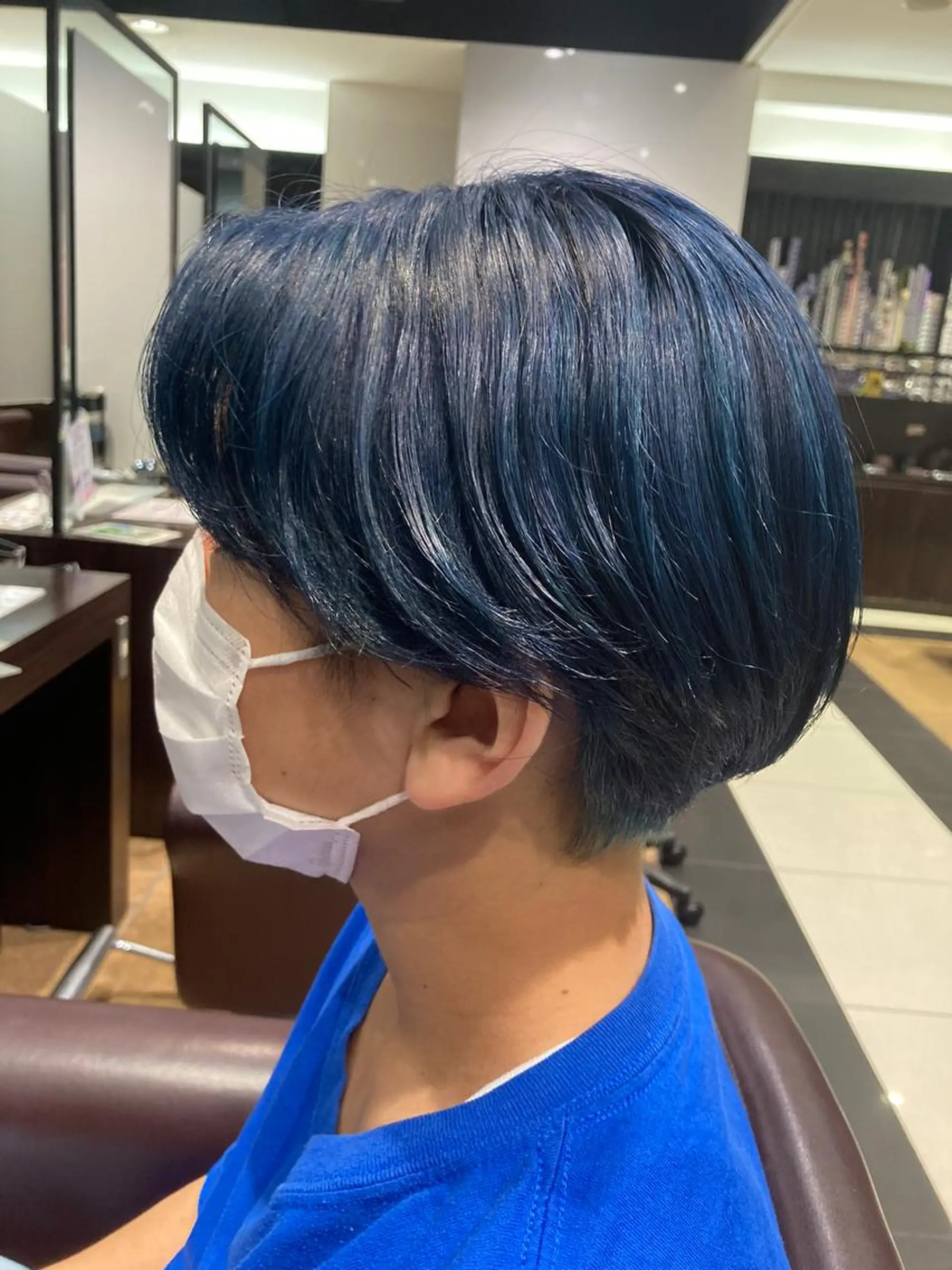 ショート カラー ブリーチ ブルーカラー レピア　博多駅前店所属・LEPIA 博多駅前店のマツエク・マツパデザイン