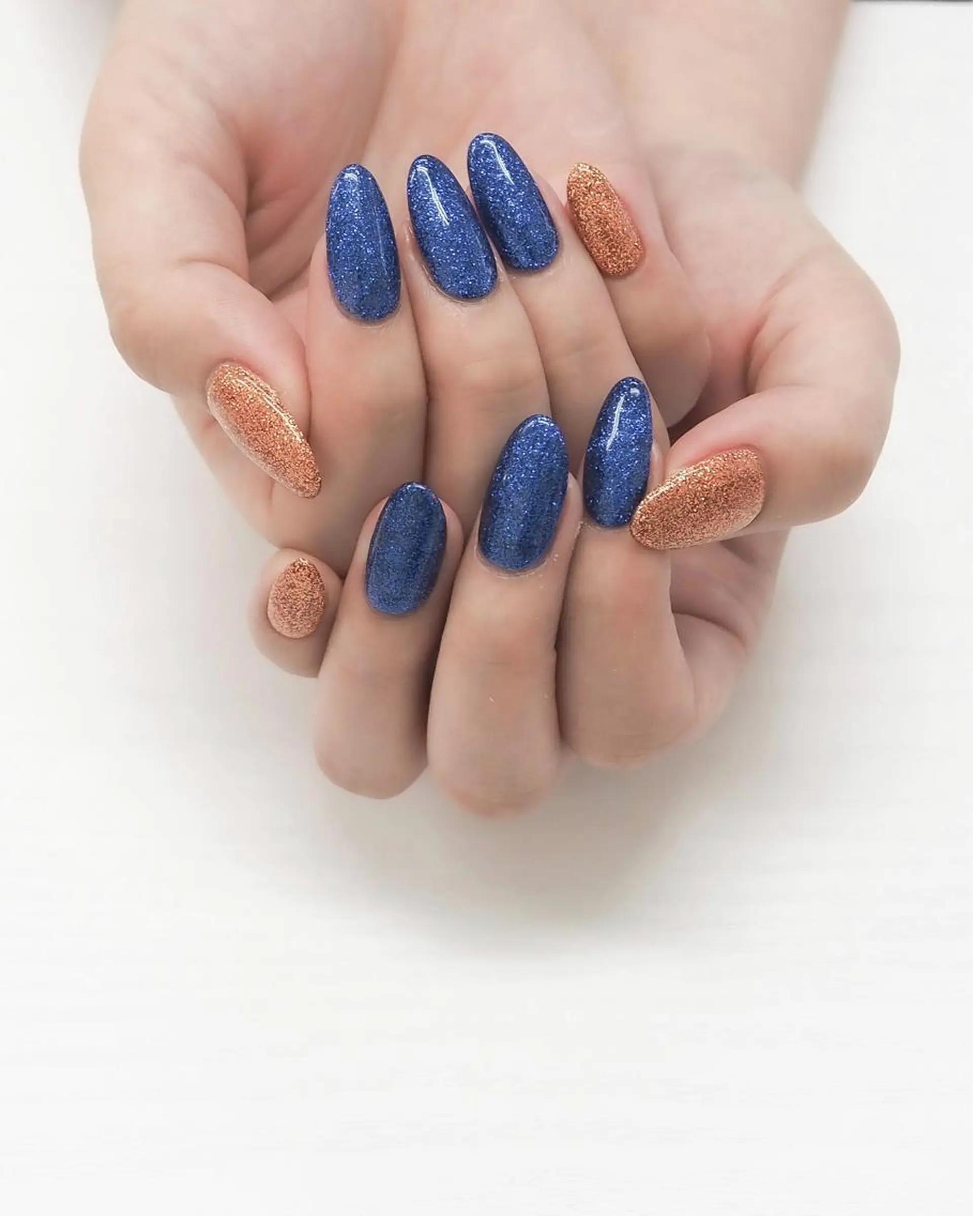 ネイル ハンドネイル Hisaka Mikiのネイルデザイン