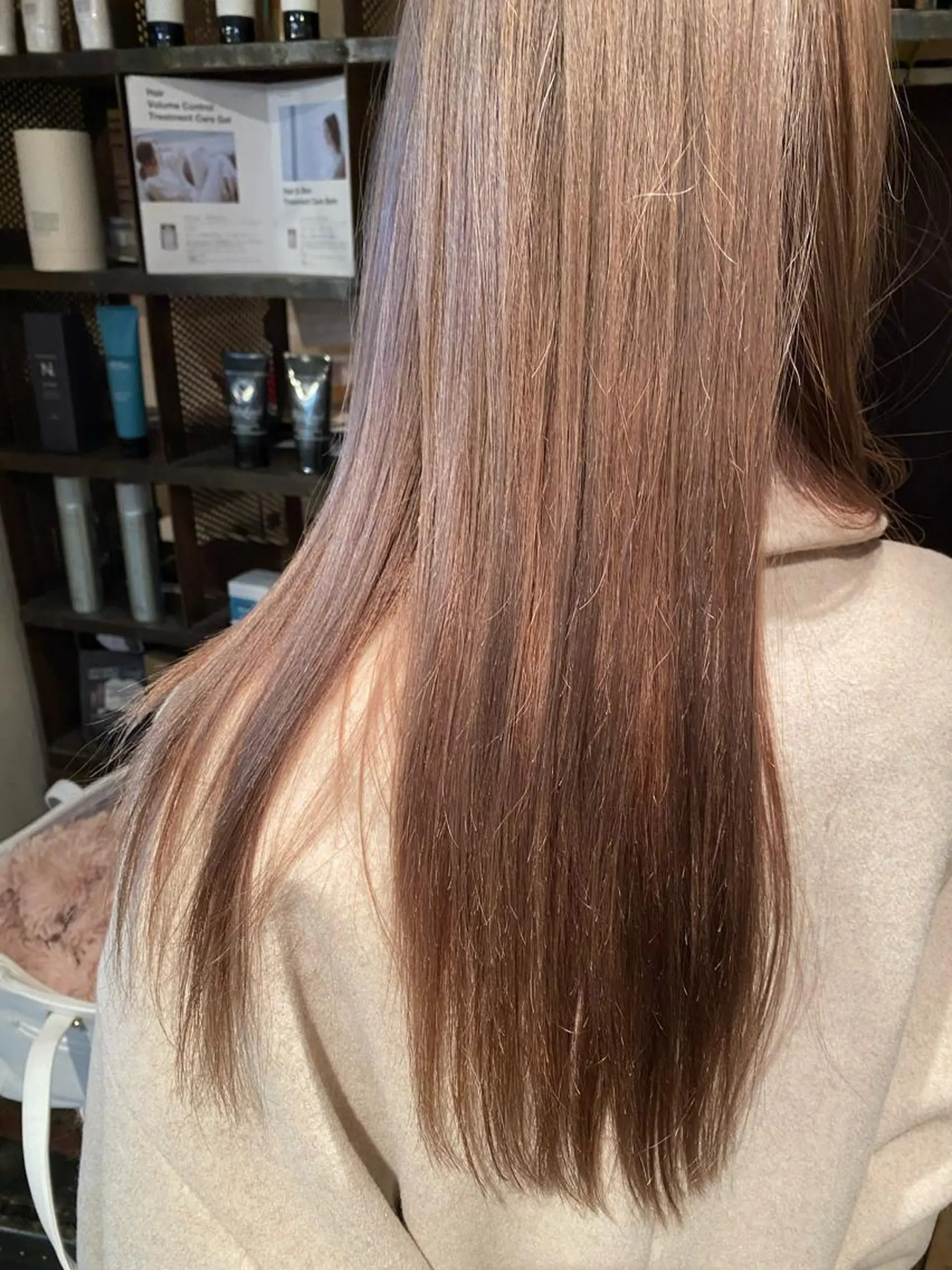 ロング カラー ベージュカラー ラベンダーカラー ラベンダーベージュ お任せヘア☘️☘️ 及川渚のヘアスタイル