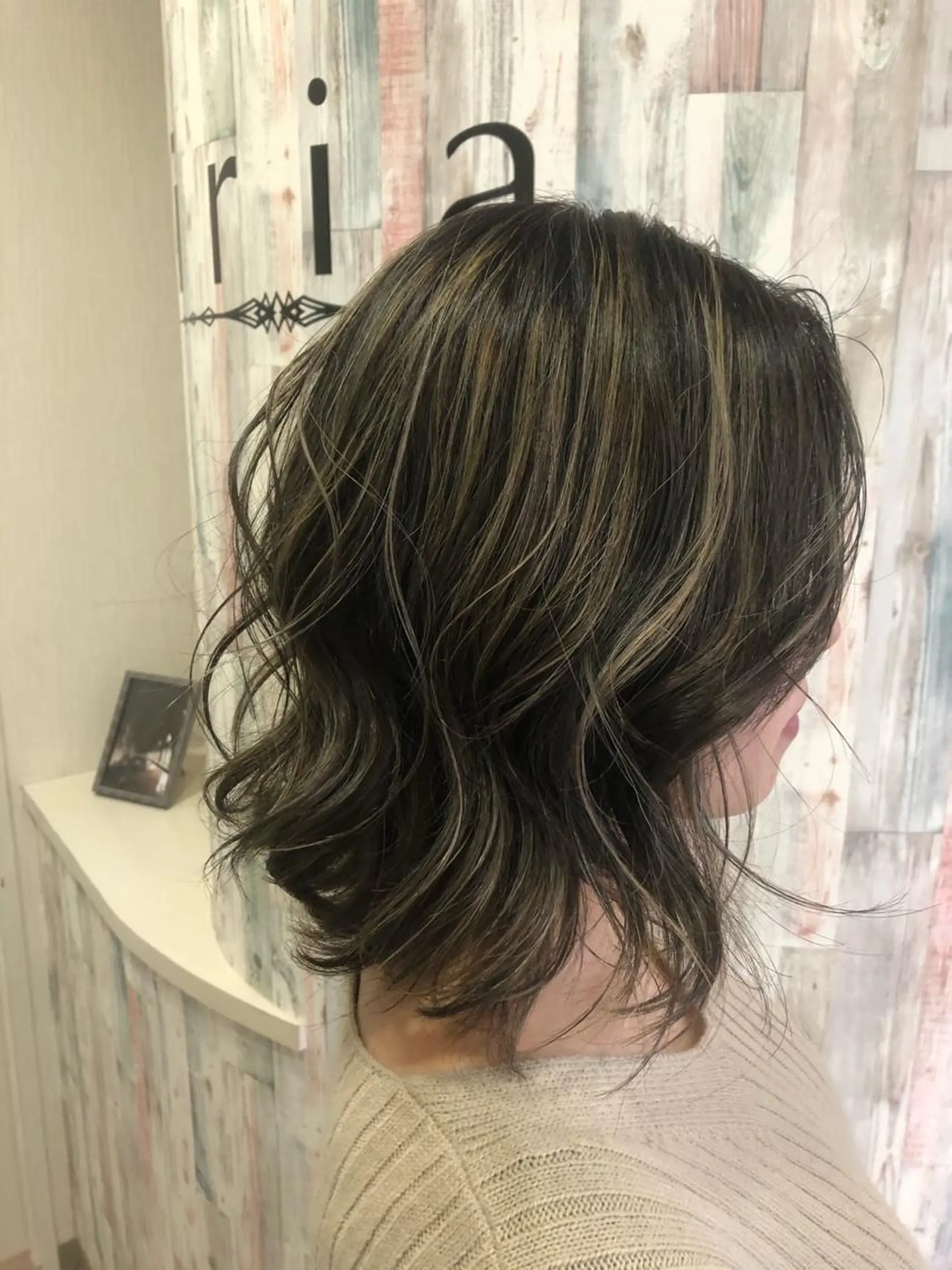 ミディアム カラー 成田 恭介のヘアスタイル