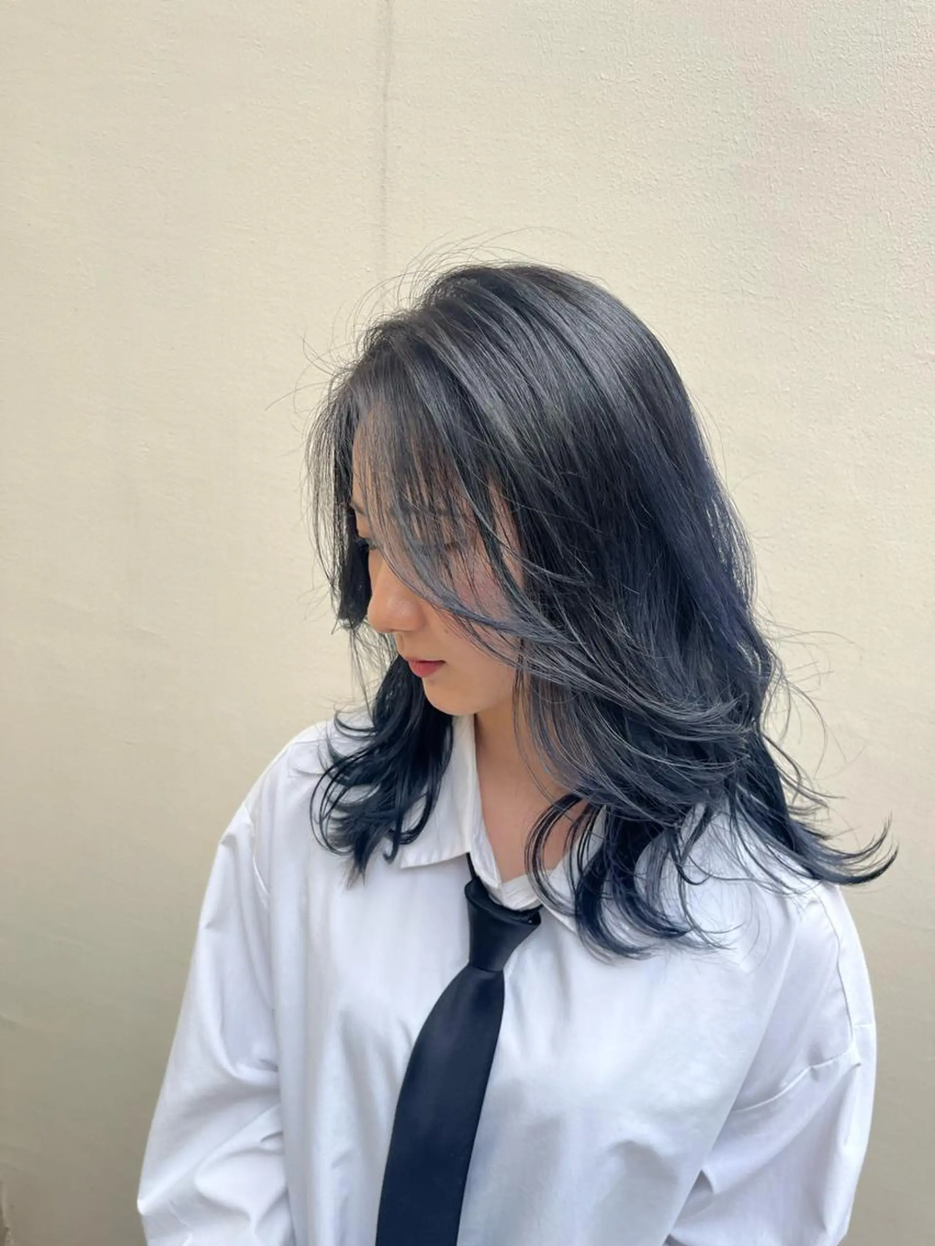 ミディアム カラー バレイヤージュ ブルーカラー レイヤーカット ヘアカラー トリートメント DX所属・✨メンズスタイル✨ Daiのヘアスタイル