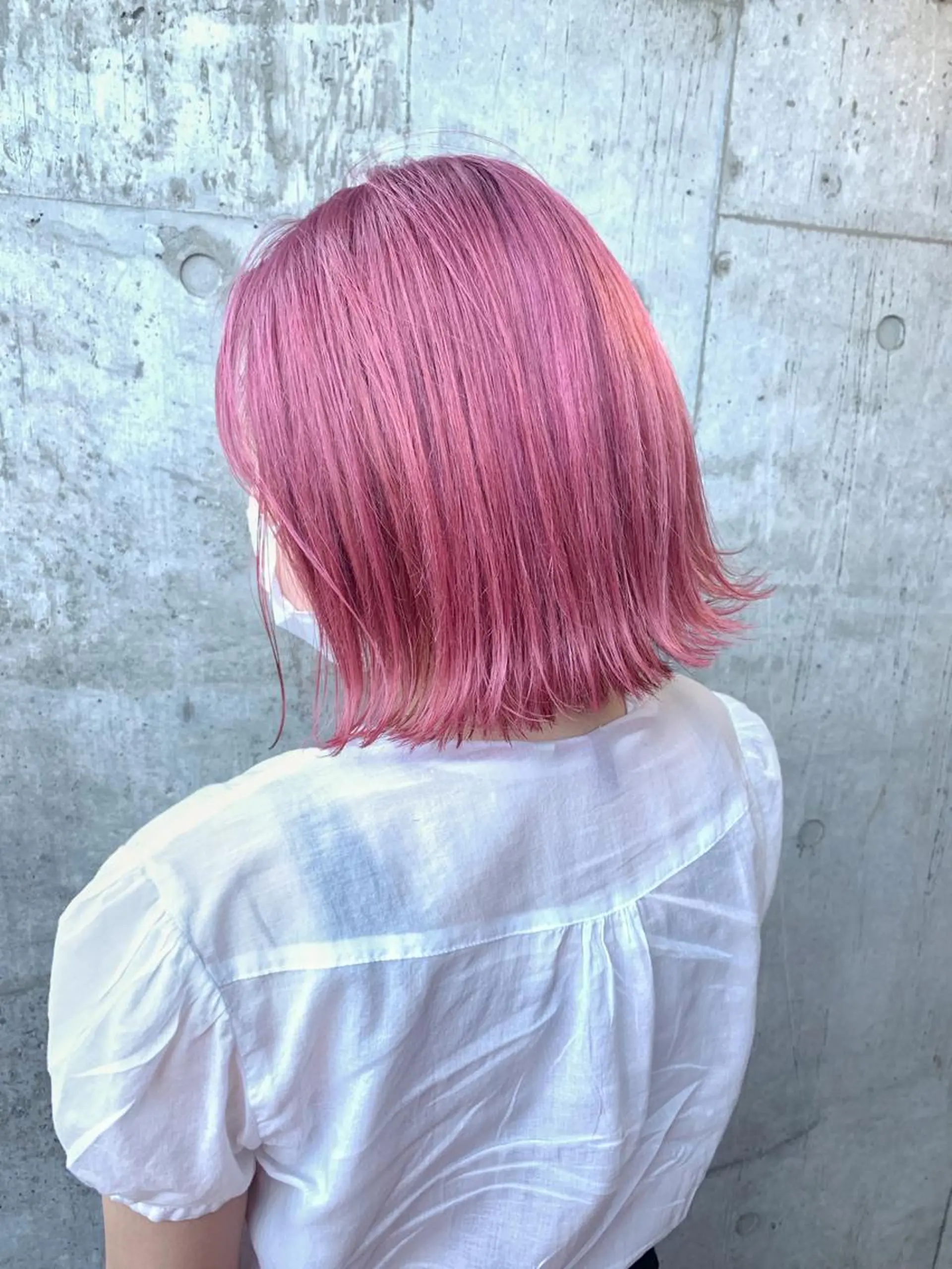 ミディアム カラー ピンクカラー ミルクティーベージュ ブリーチ　店長　清水のヘアスタイル