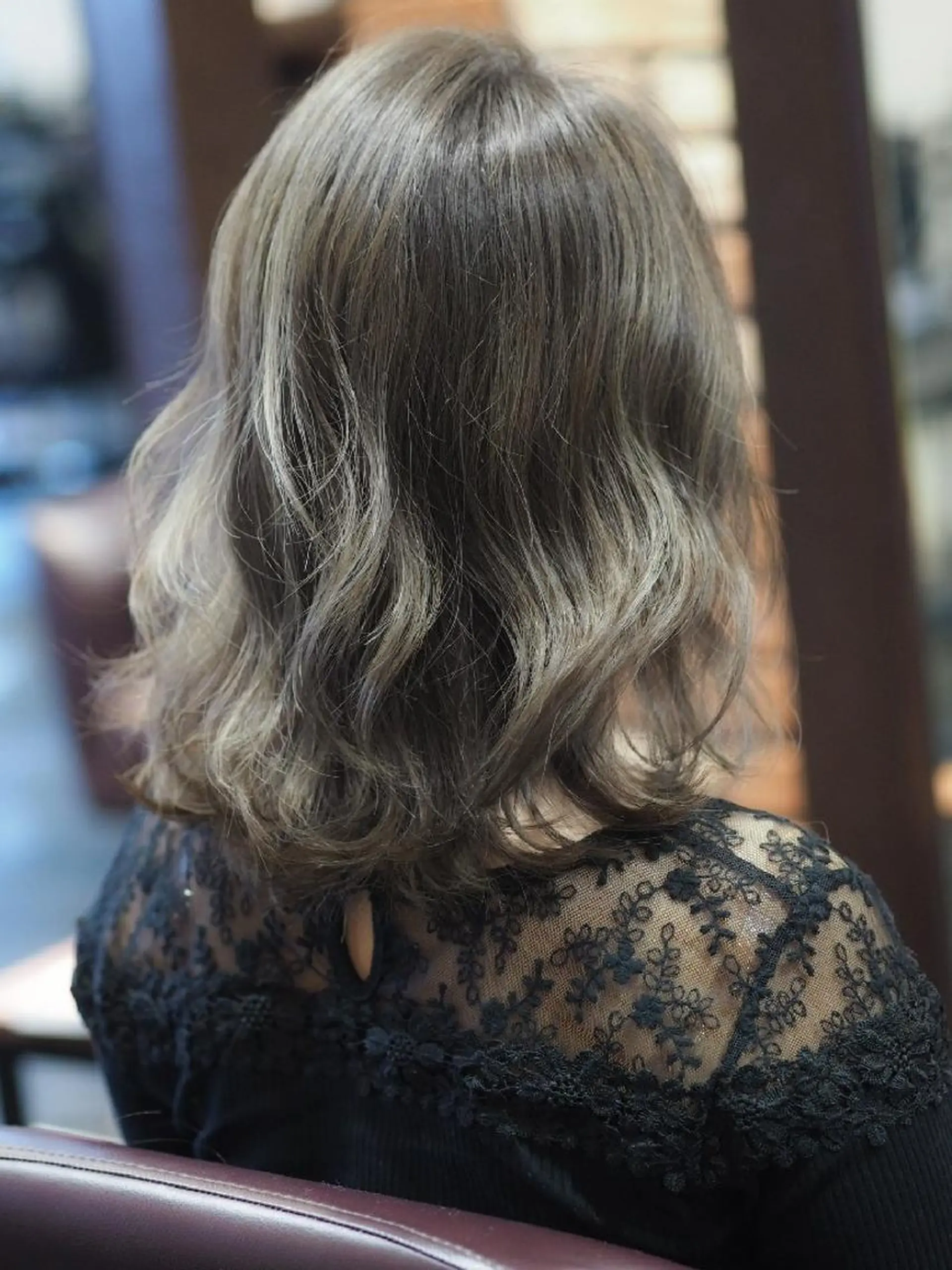 ミディアム カラー Luxian所属・辻 竜也　のヘアスタイル