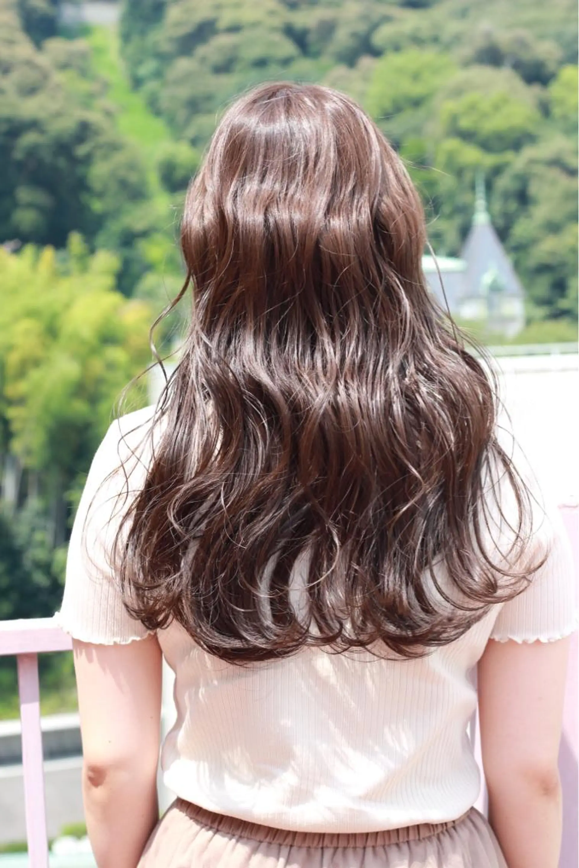 ロング カラー アッシュ ハイトーンカラー ヘアカラー Viage （ビアージュ）のヘアスタイル