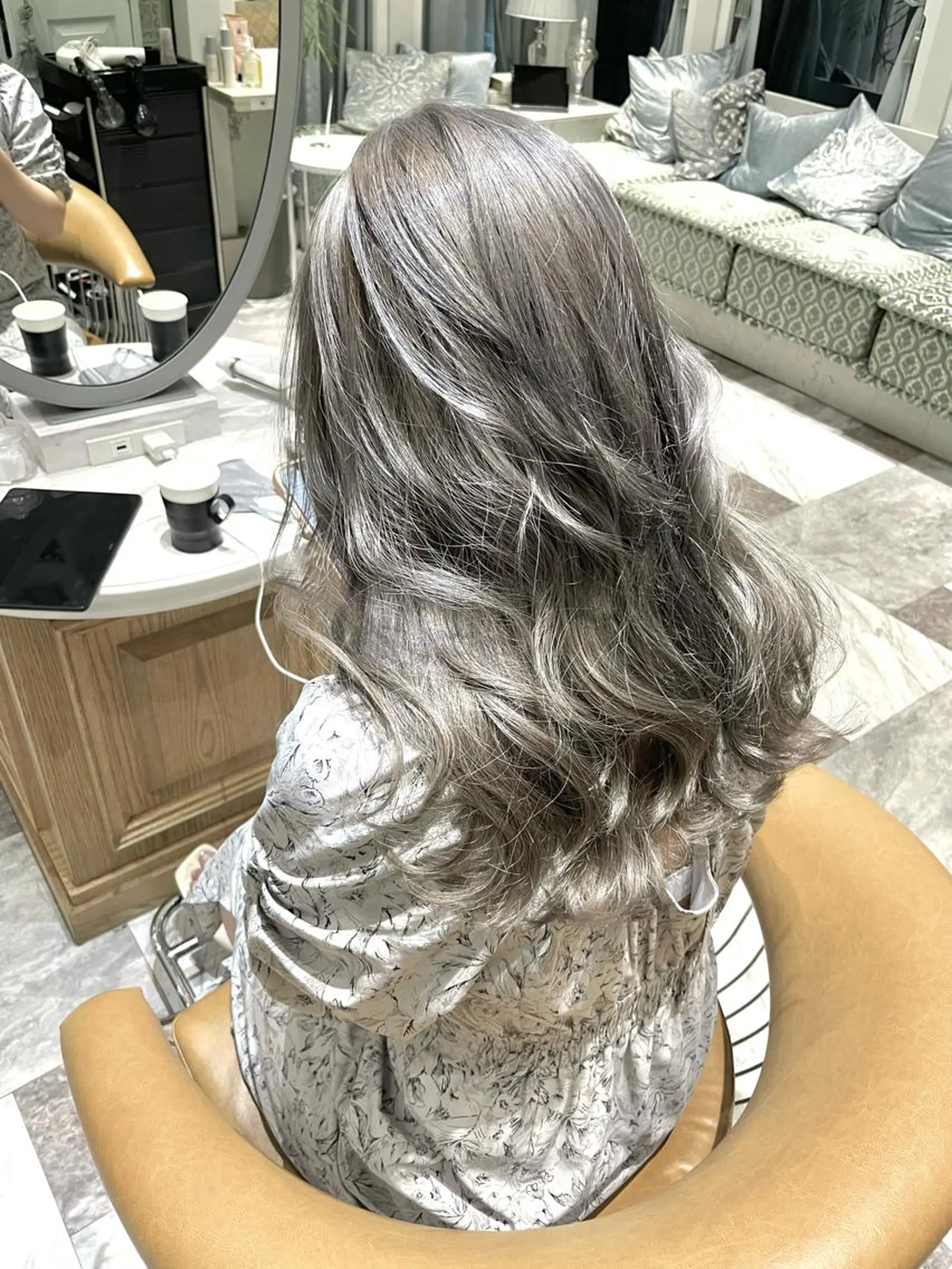 ロング カラー バレイヤージュ ブリーチ ケアブリーチ ダブルカラー グラデーションカラー 美髪/カラー 美容院🌈渡辺隼也のヘアスタイル