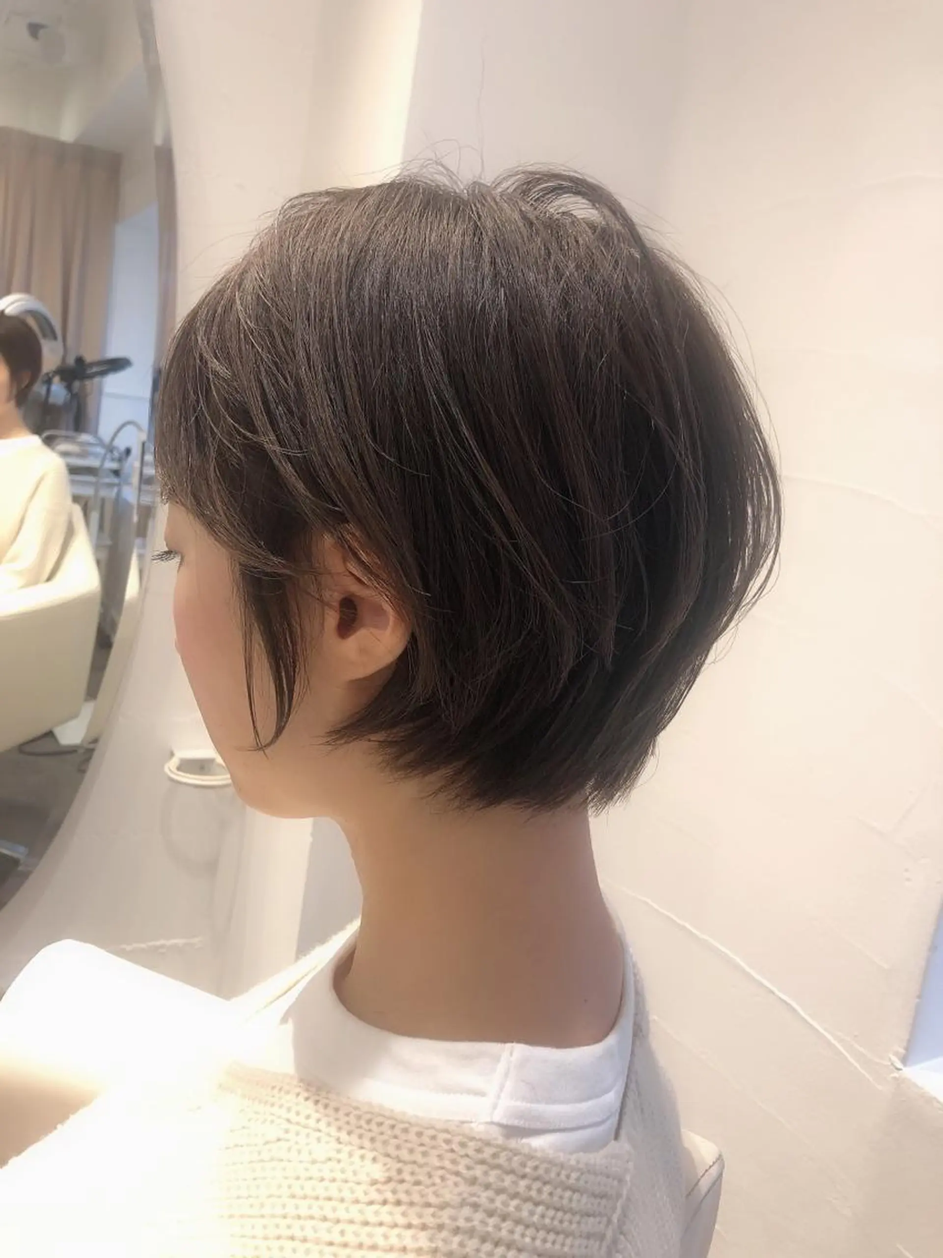 ショート カラー ブラウンカラー オリーブブラウン ピンクカラー SHEARA BY CARE所属・. AYUKAのヘアスタイル