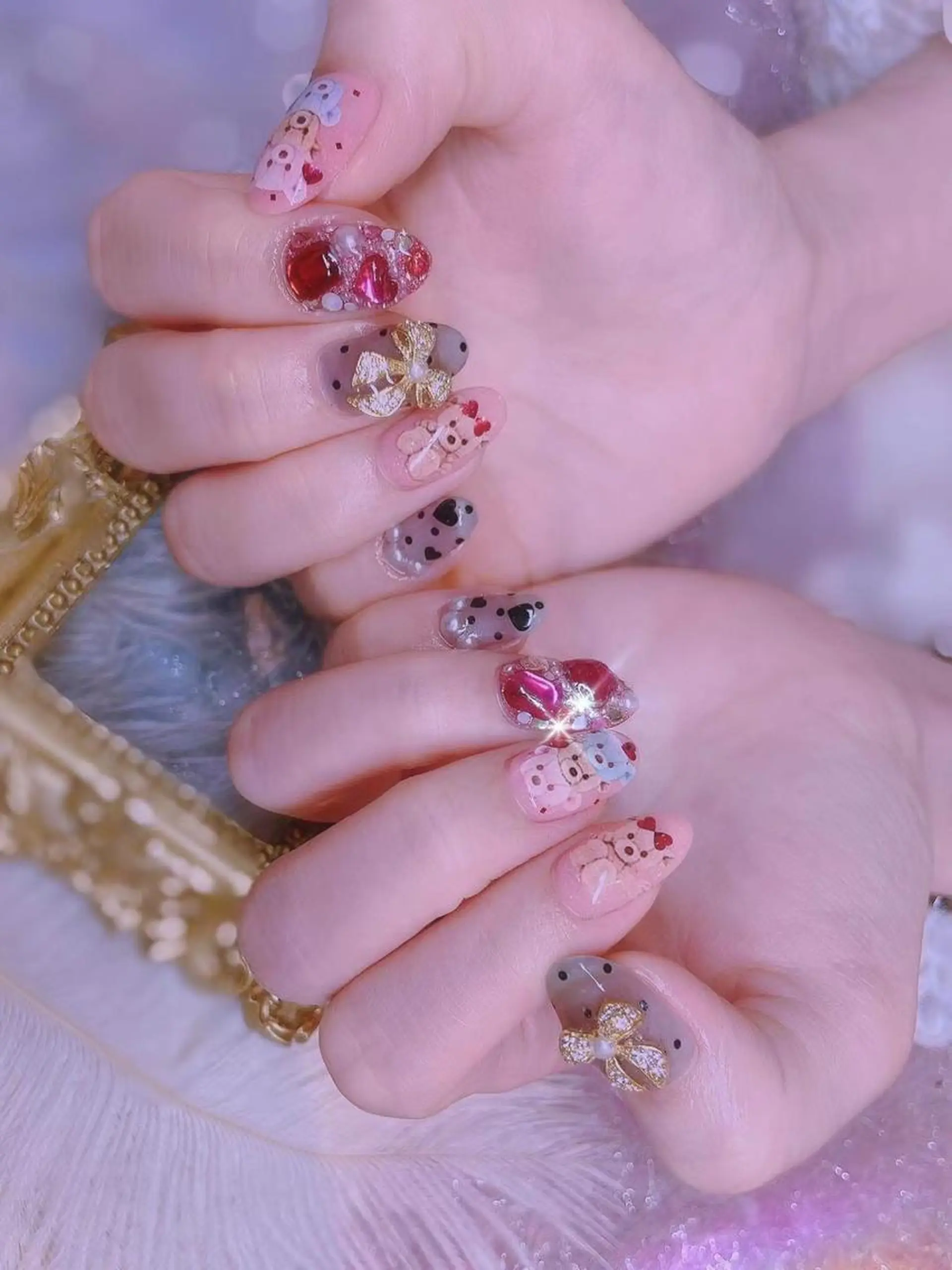 ネイル She   Nail所属・ISA_ BELLAのネイルデザイン