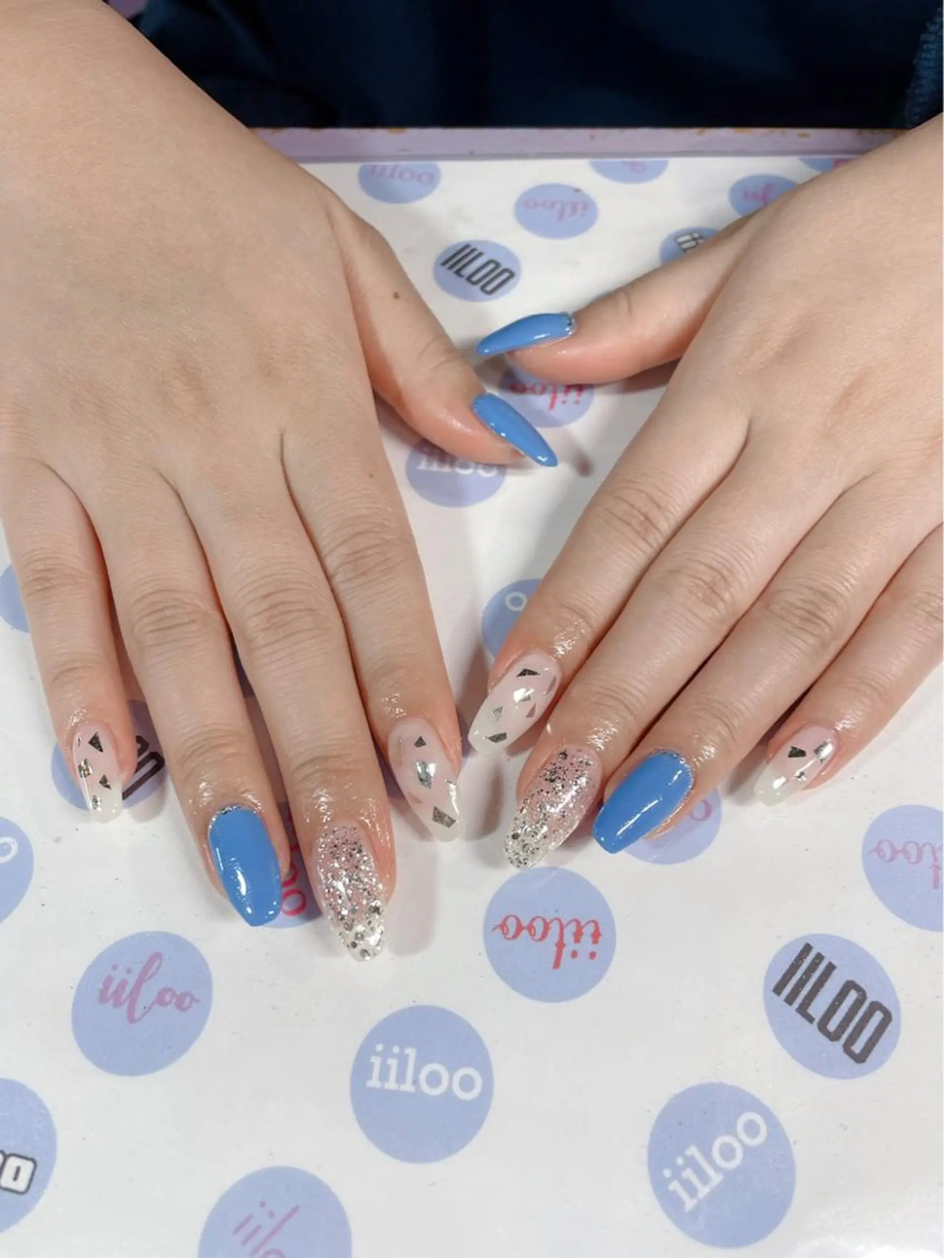 ネイル iiloo aromaworksのネイルデザイン