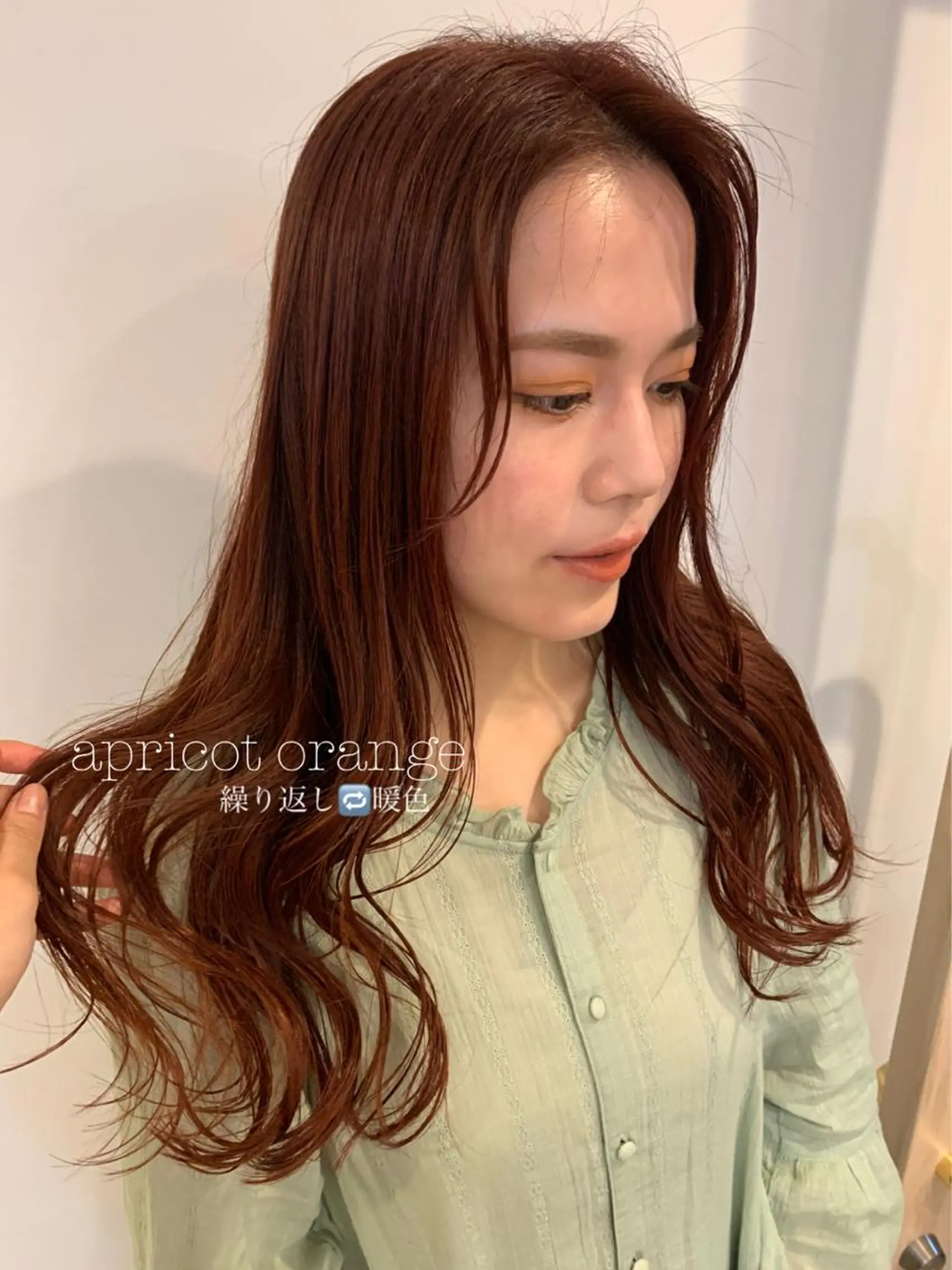 ロング カラー 佐藤 永夏のヘアスタイル