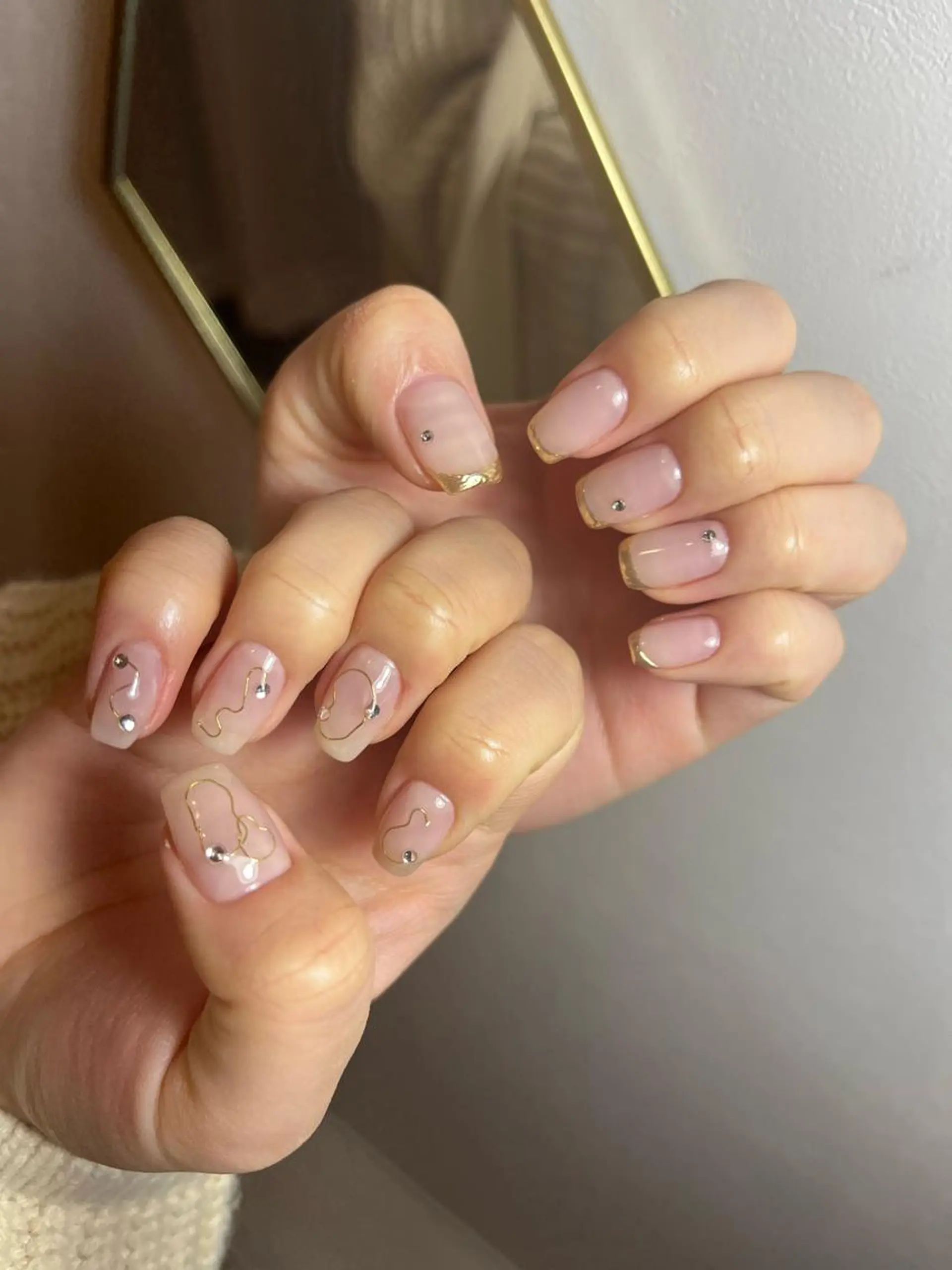 ネイル ハンドネイル NORA nail UMEDAのネイルデザイン