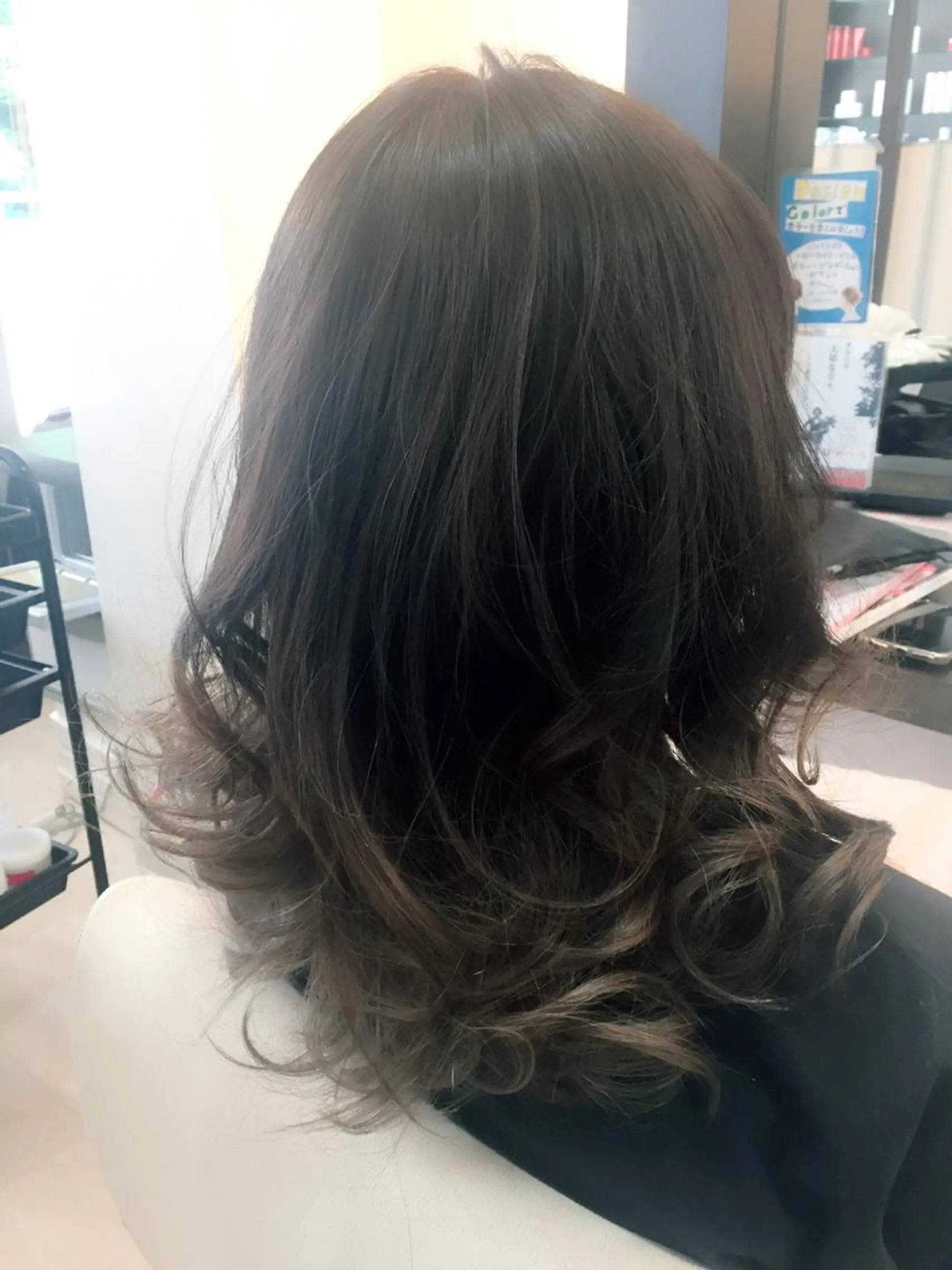 カラー ブリーチ ブルーカラー ブルージュ グラデーションカラー グレージュ 🌙似合わせ🐈‍⬛ ケア✨又吉のヘアスタイル