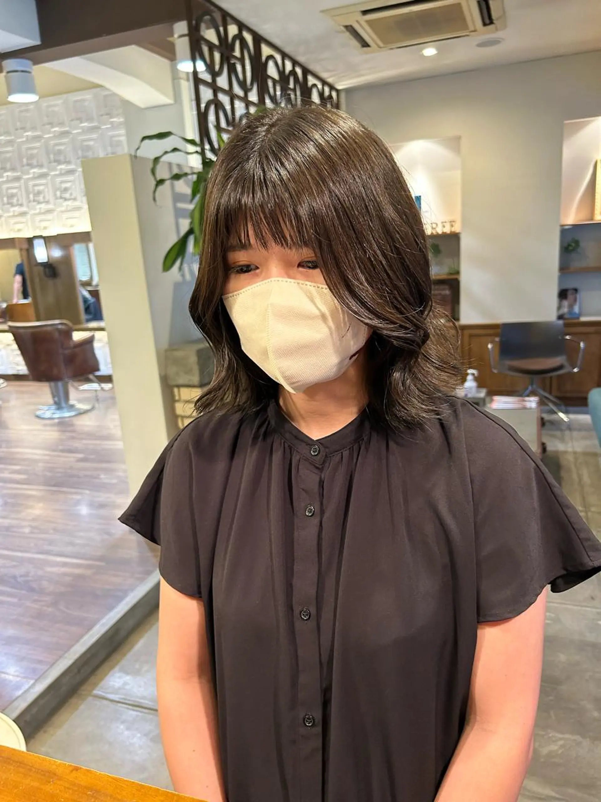 カラー AGREE Momokaのヘアスタイル