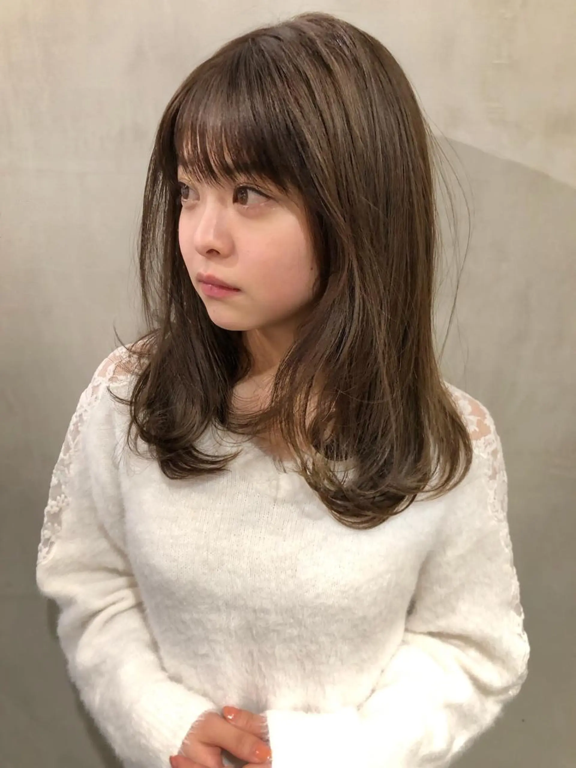 ミディアム カラー ベージュカラー パープルカラー 大西 直人のヘアスタイル