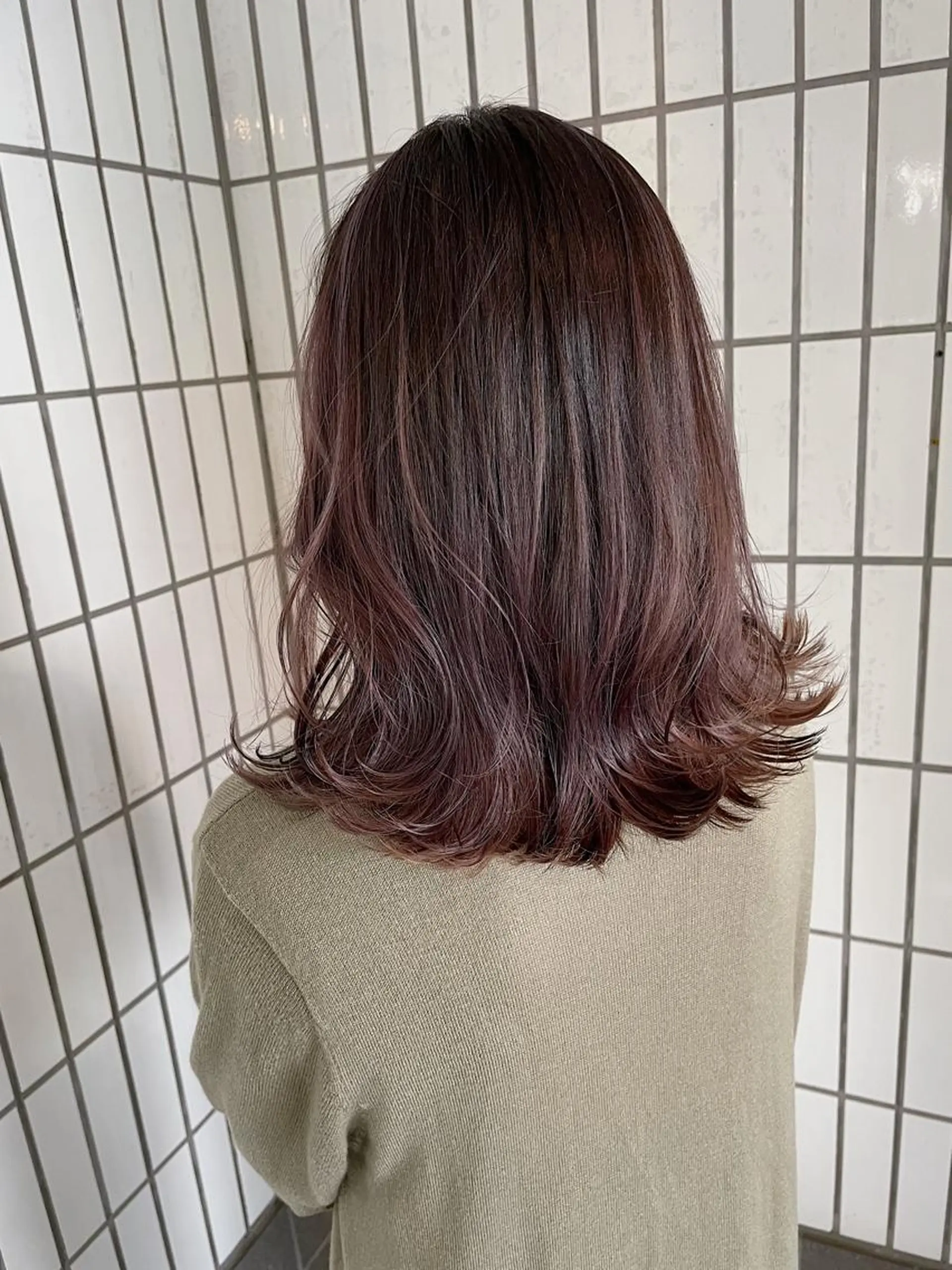 ミディアム カラー グラデーションカラー カット パーマ ハットリ /北習志野のヘアスタイル