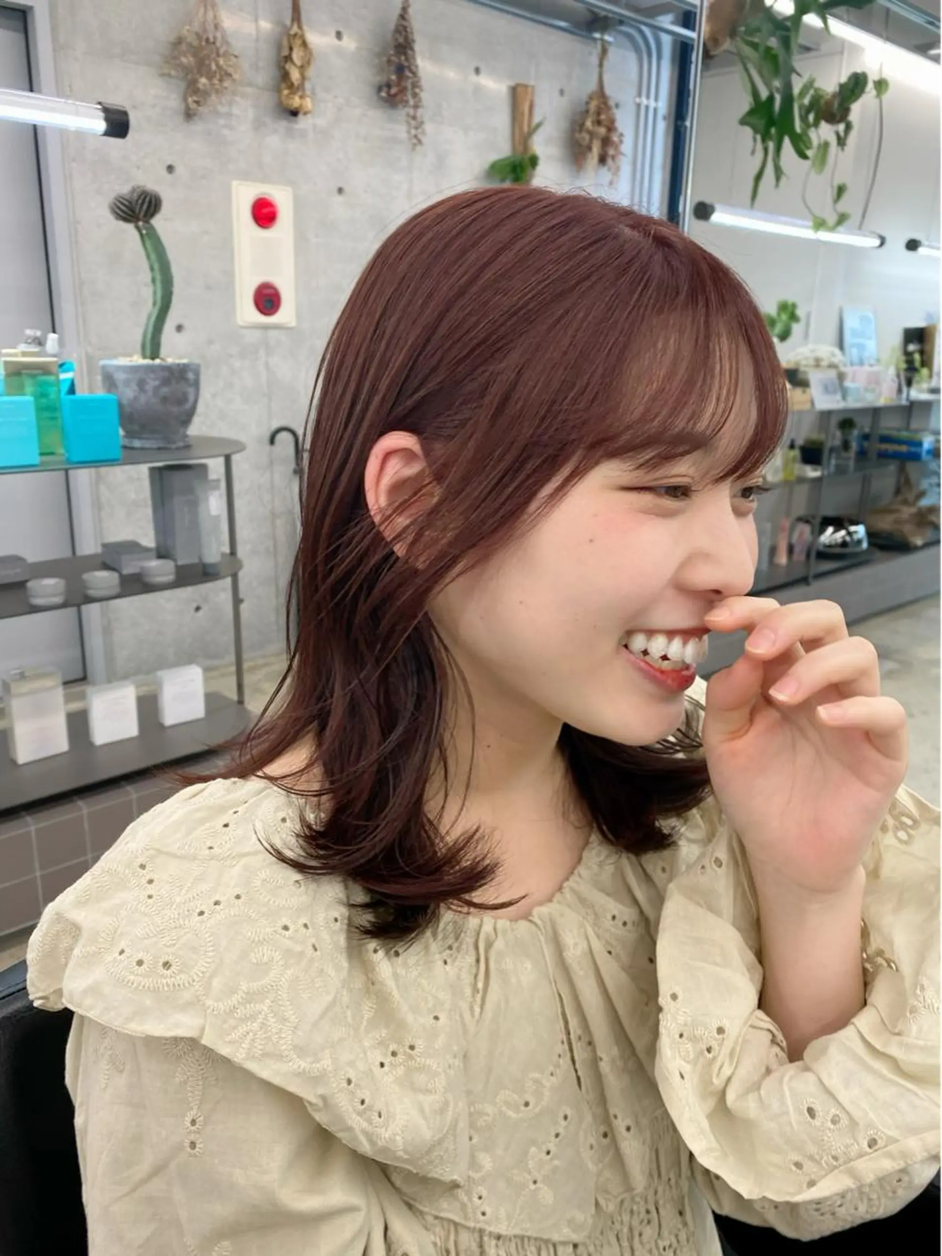 ミディアム カラー 似合わせカット レイヤー/ボブのヘアスタイル