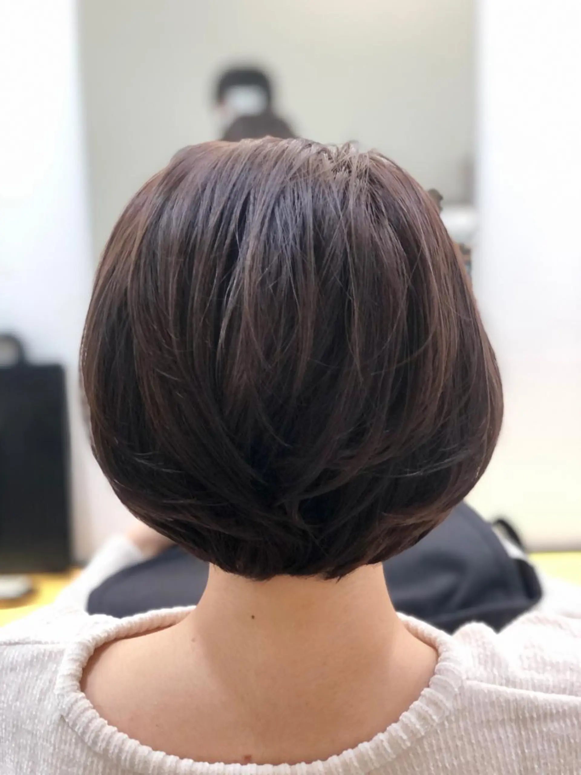 ショート ショートボブ ボブ ショートヘア カット ヘアカラー トリートメント H by Real meのヘアスタイル