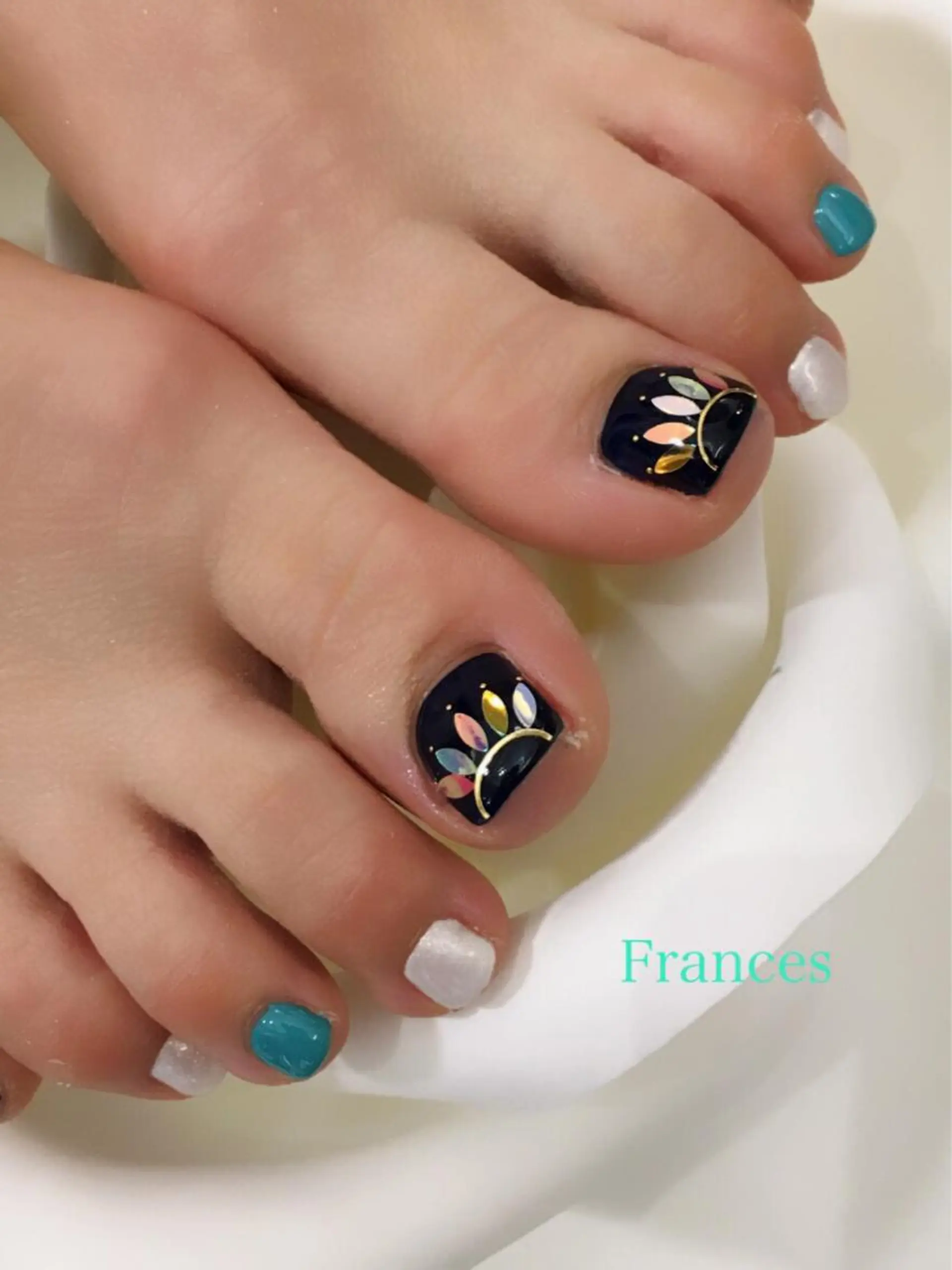 ネイル フットネイル Frances 今村のネイルデザイン