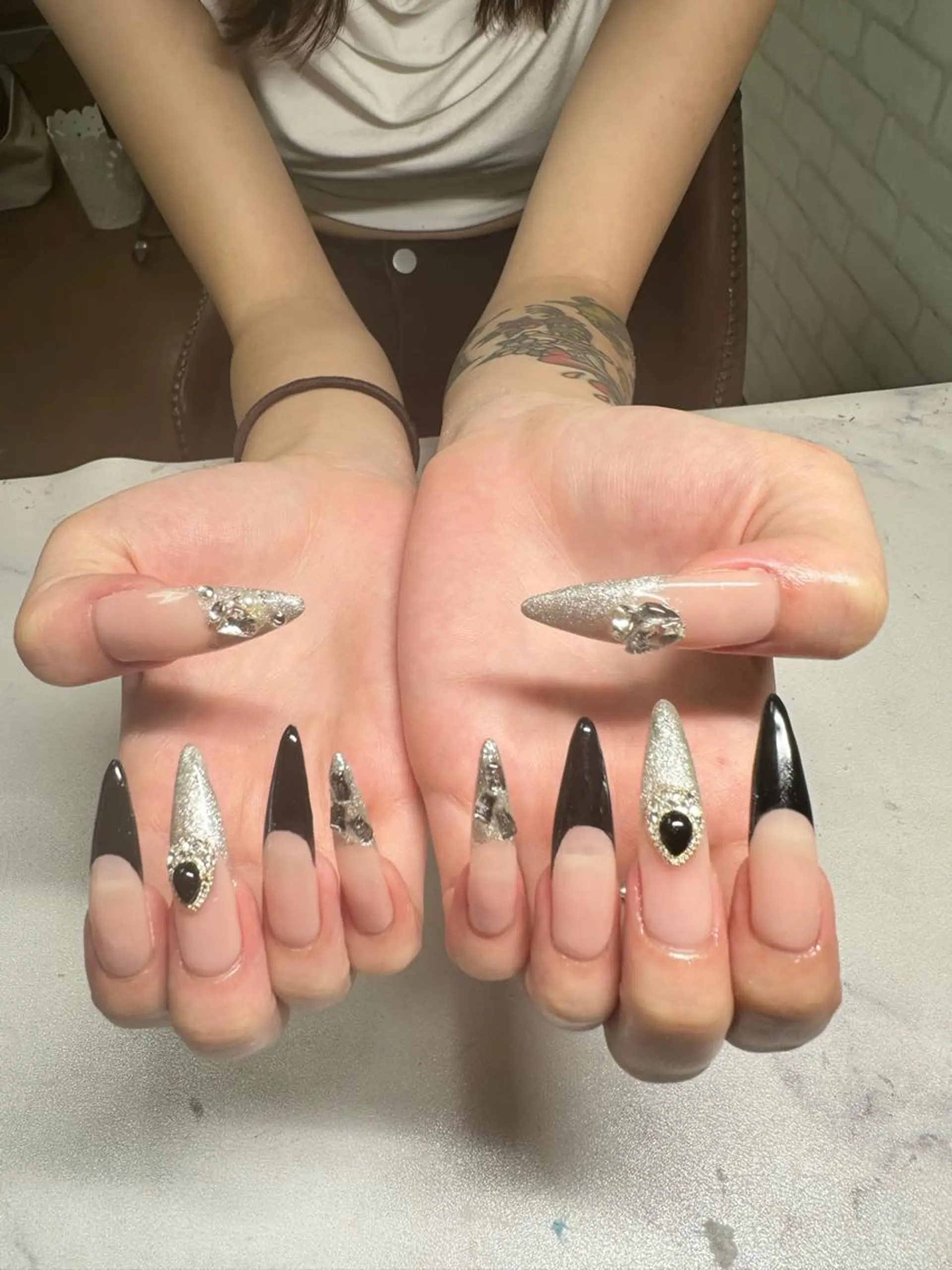 ネイル 長さ出し/フィルイン Chiaraのネイルデザイン