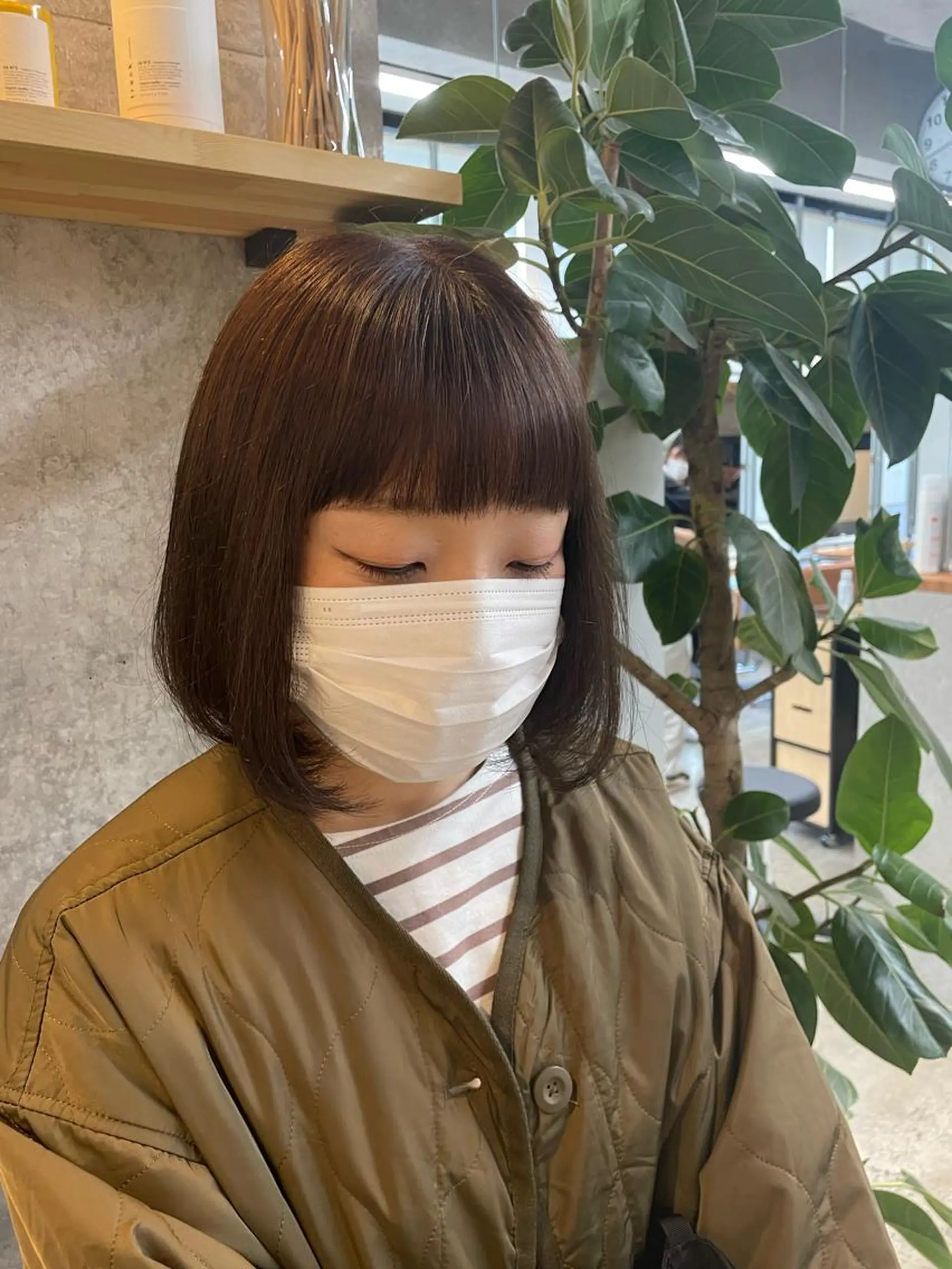 ミディアム カラー yuika .のヘアスタイル