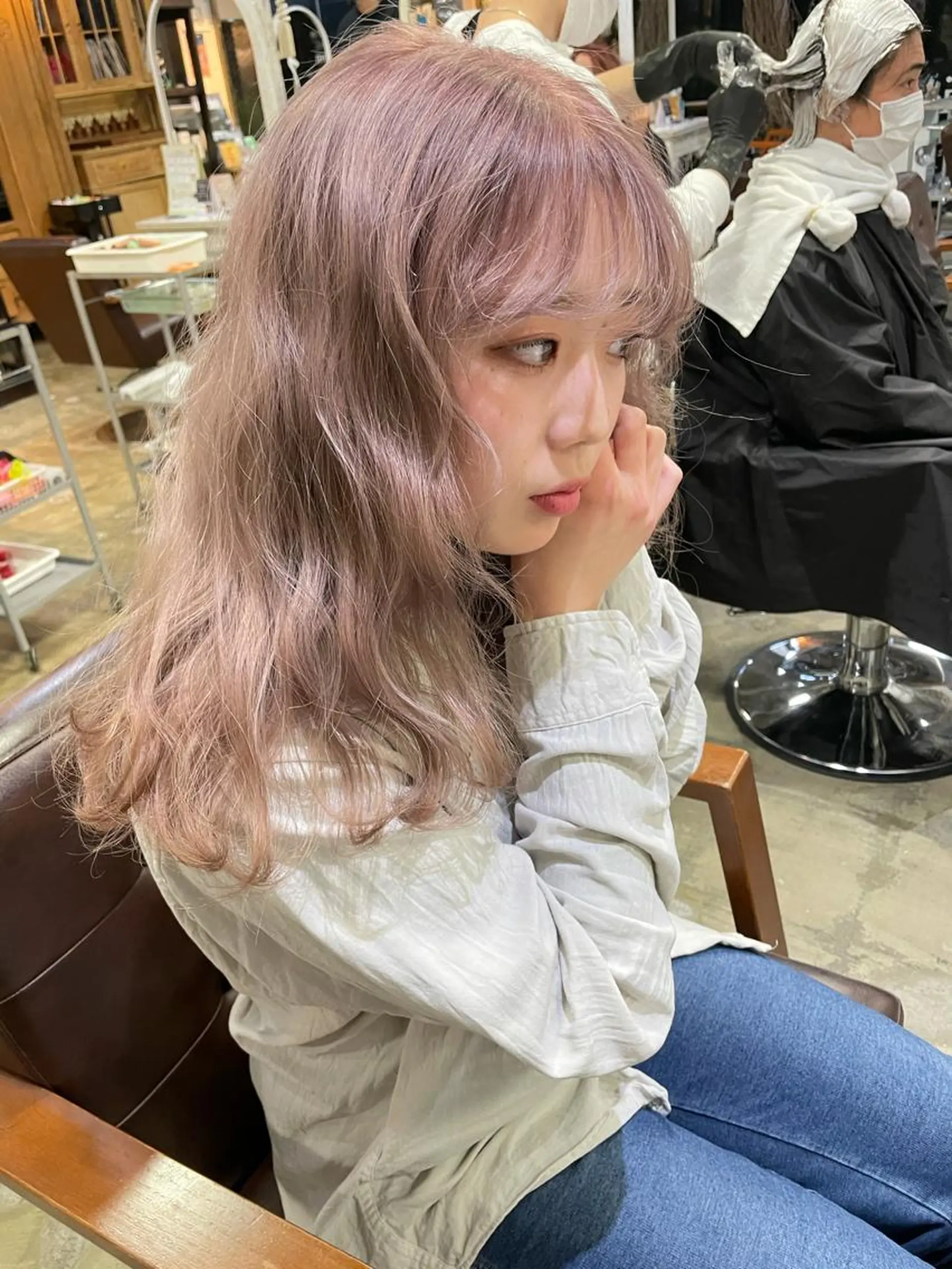 ミディアム カラー suvvy hairsalonのヘアスタイル