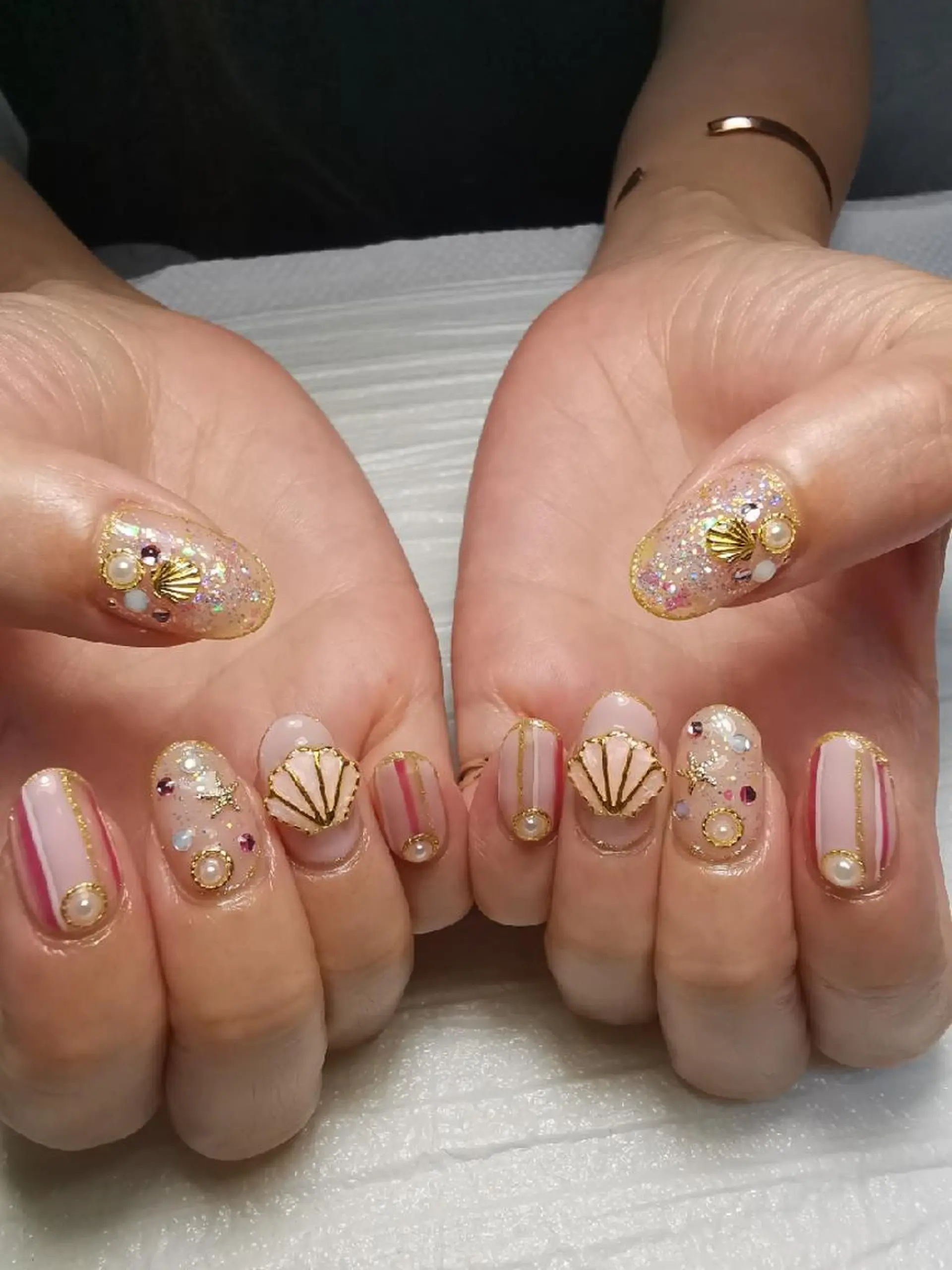 ネイル 持ち込み ハンドネイル reve あやののネイルデザイン