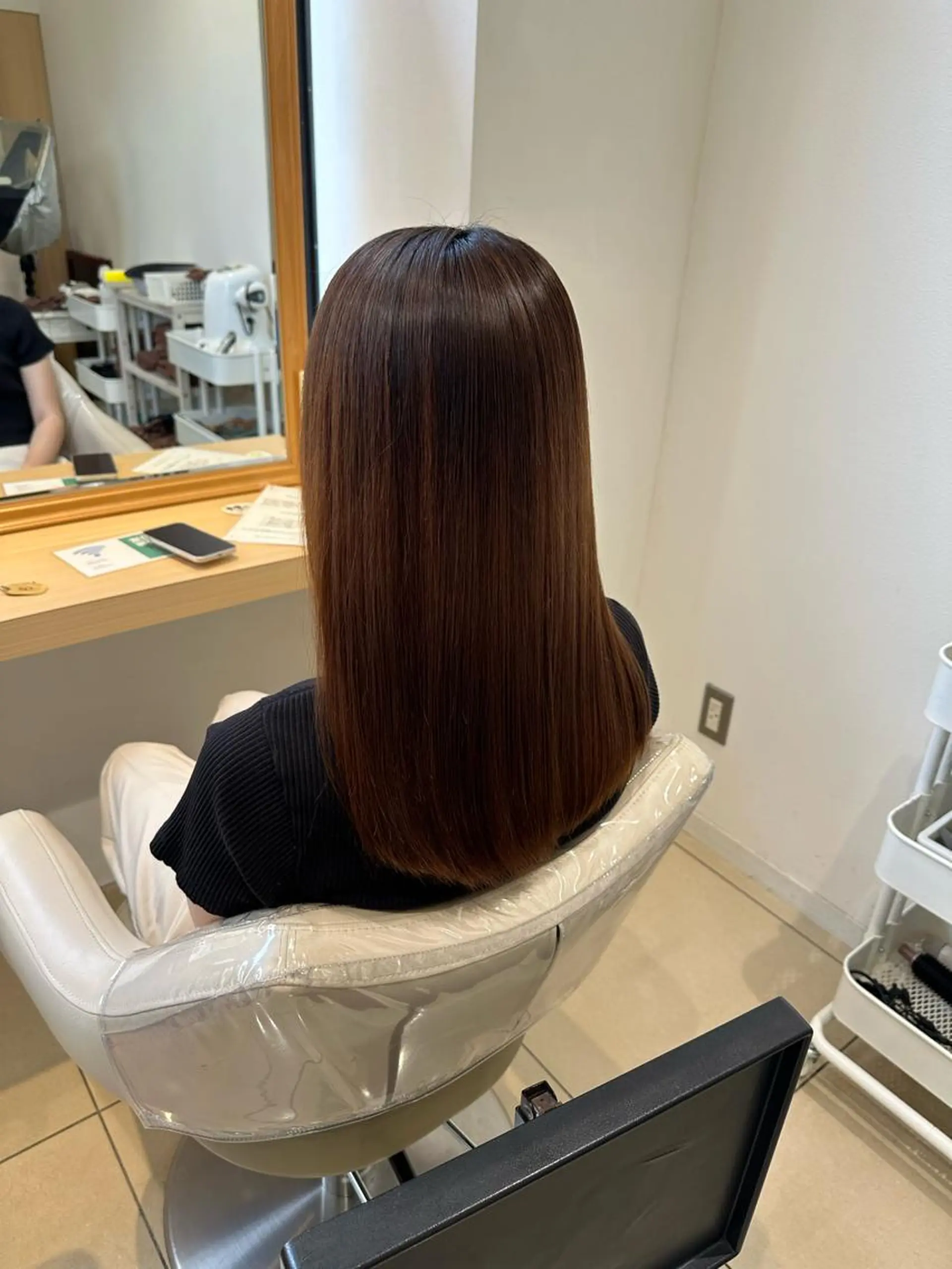 セミロング パーマ カット 縮毛矯正 トリートメント 美髪⭐︎髪質改善 井上　康司のヘアスタイル