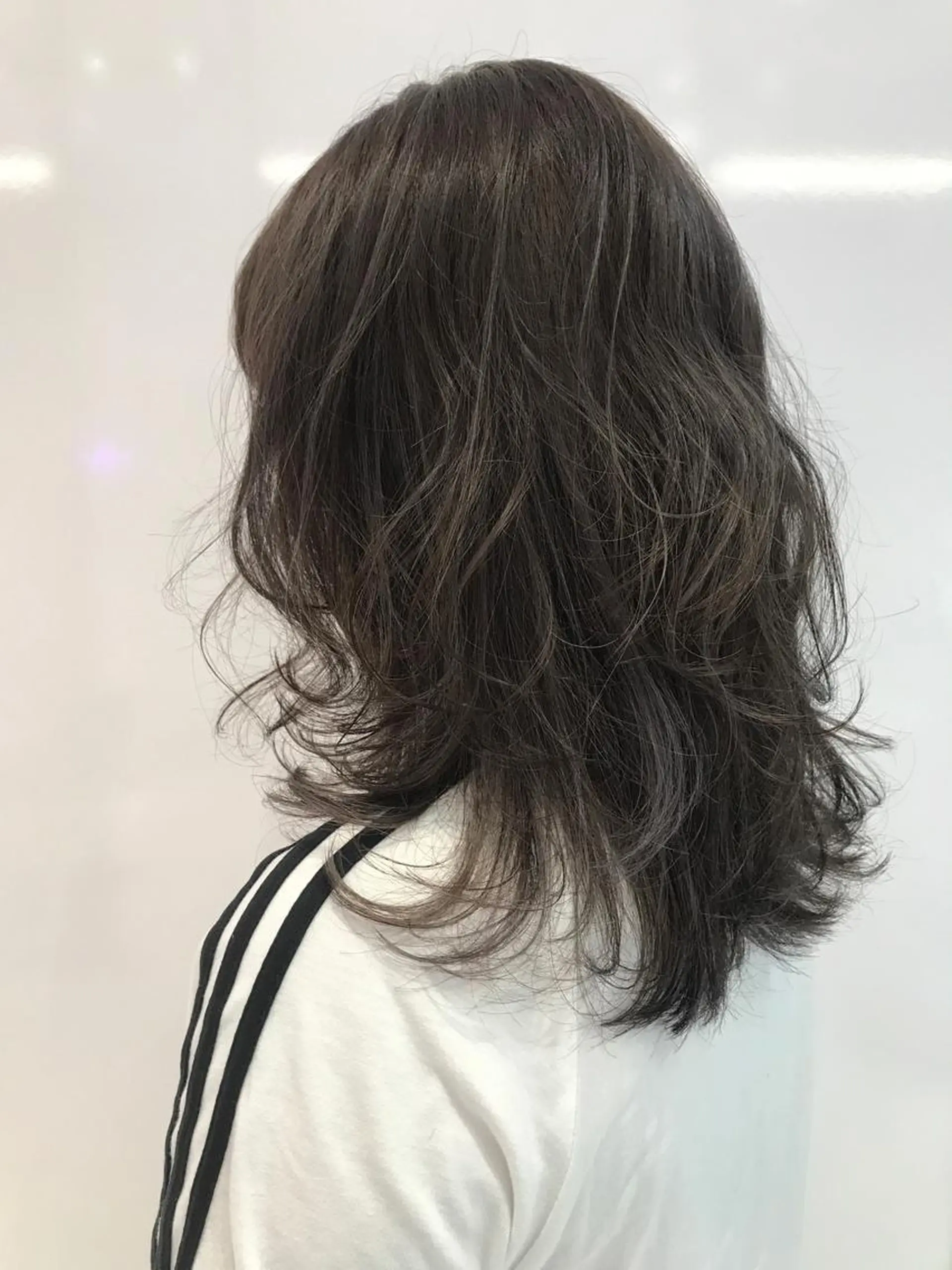 ミディアム ハッシュカット/ハイ トーン/MANAMIのヘアスタイル