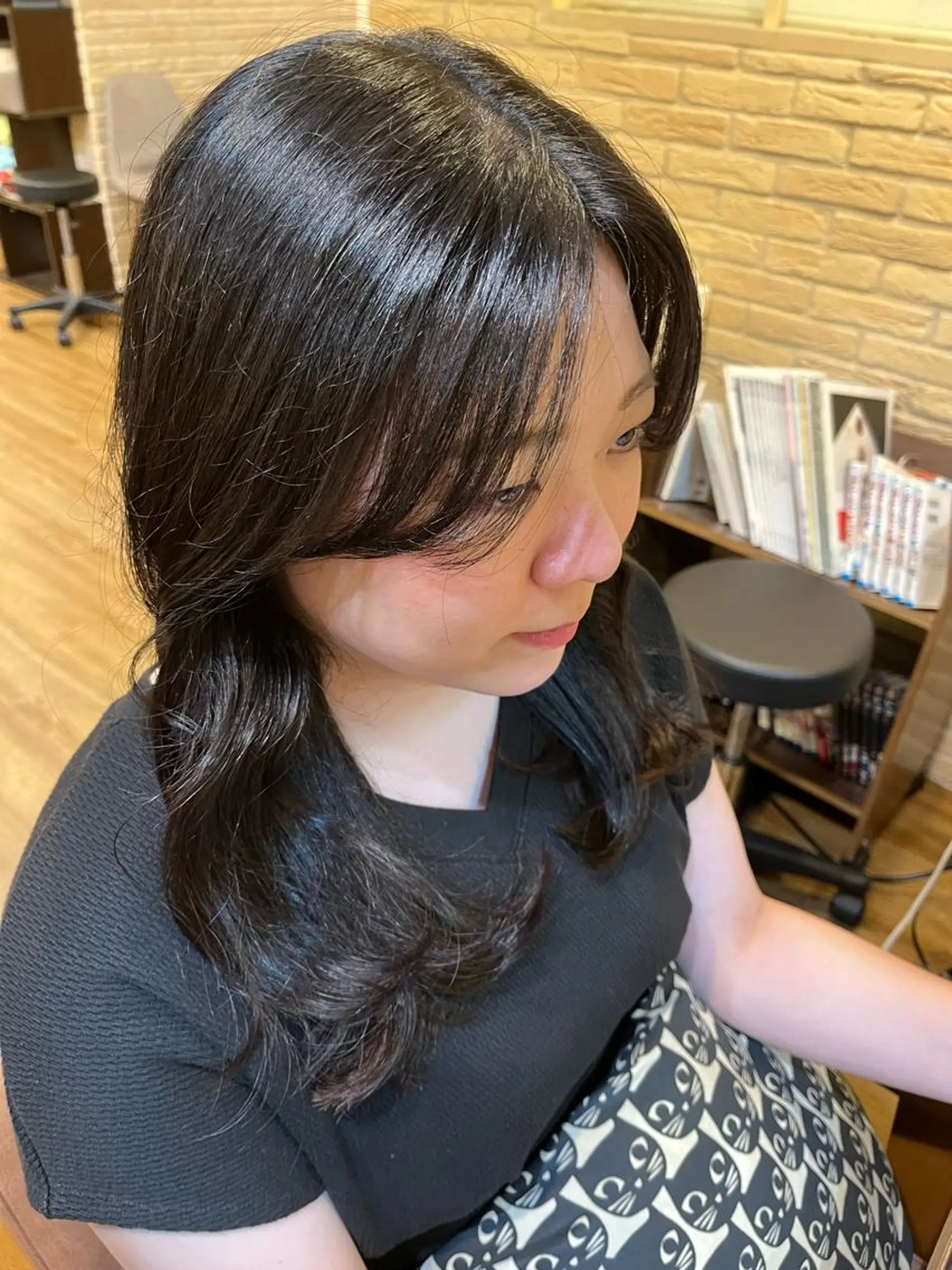 セミロング 林 花鈴🐇🌸のヘアスタイル