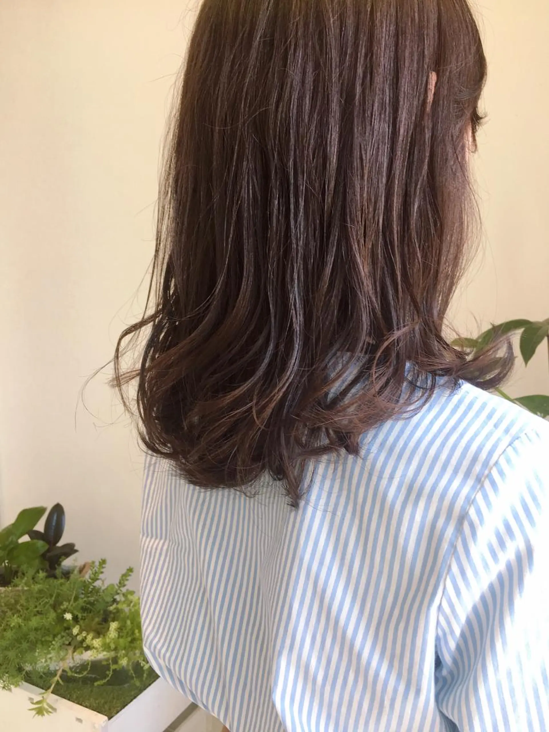 セミロング パーマ ヘアアレンジ 鶴岡で縮毛矯正なら お任せ！ハヤシナオミのヘアスタイル