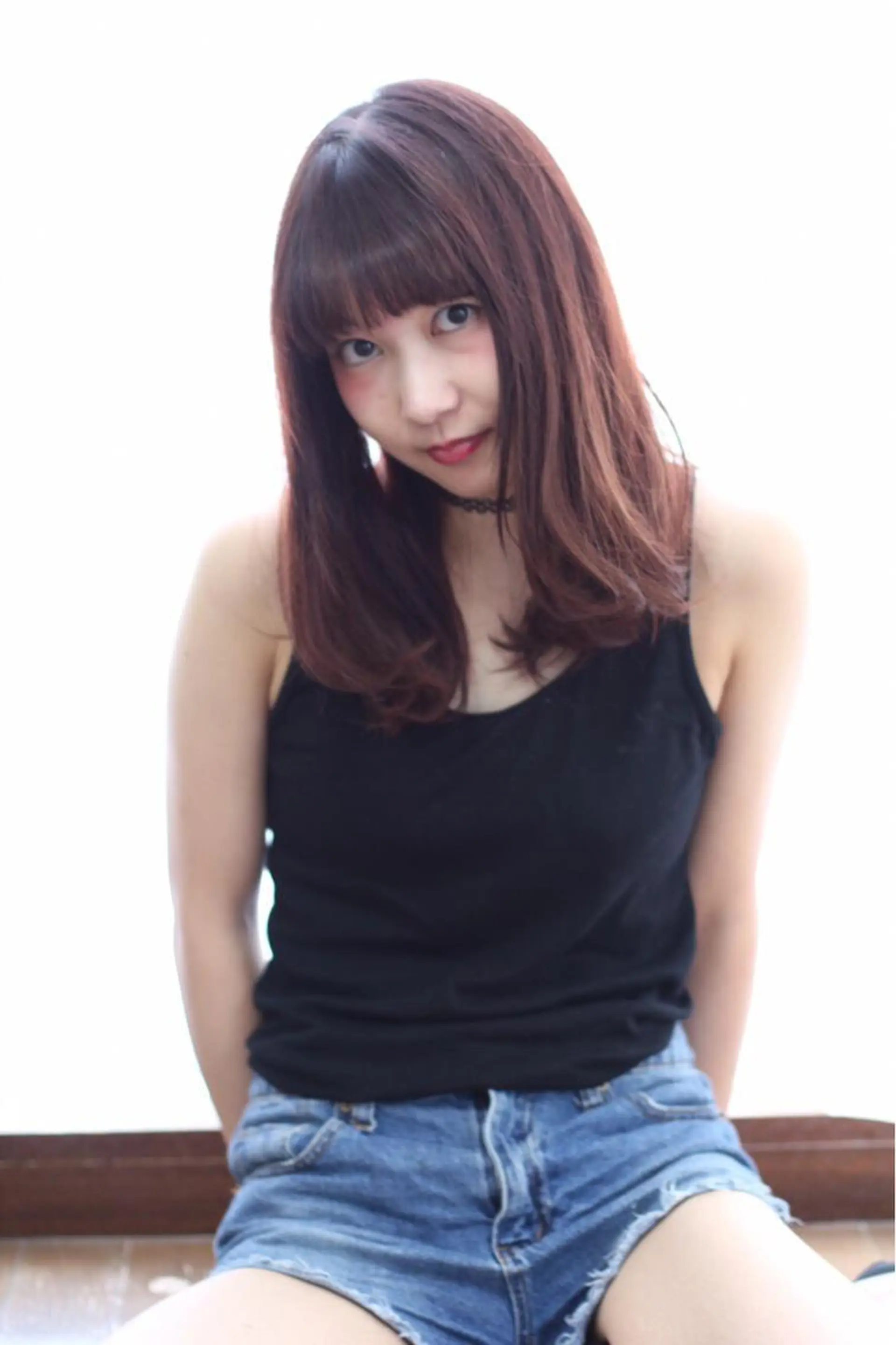 ロング カラー レッドカラー toi【トワ】所属・安達 俊亮のヘアスタイル