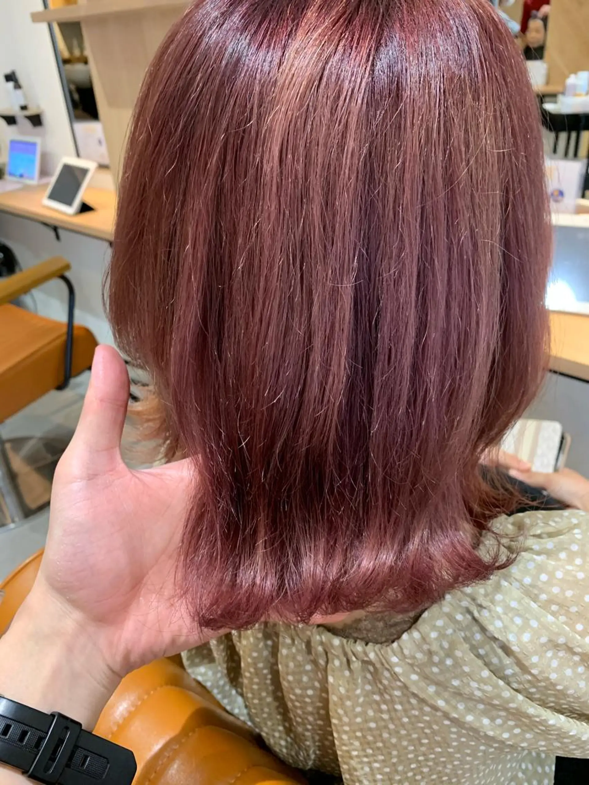 ミディアム カラー 森田 尚貴のヘアスタイル