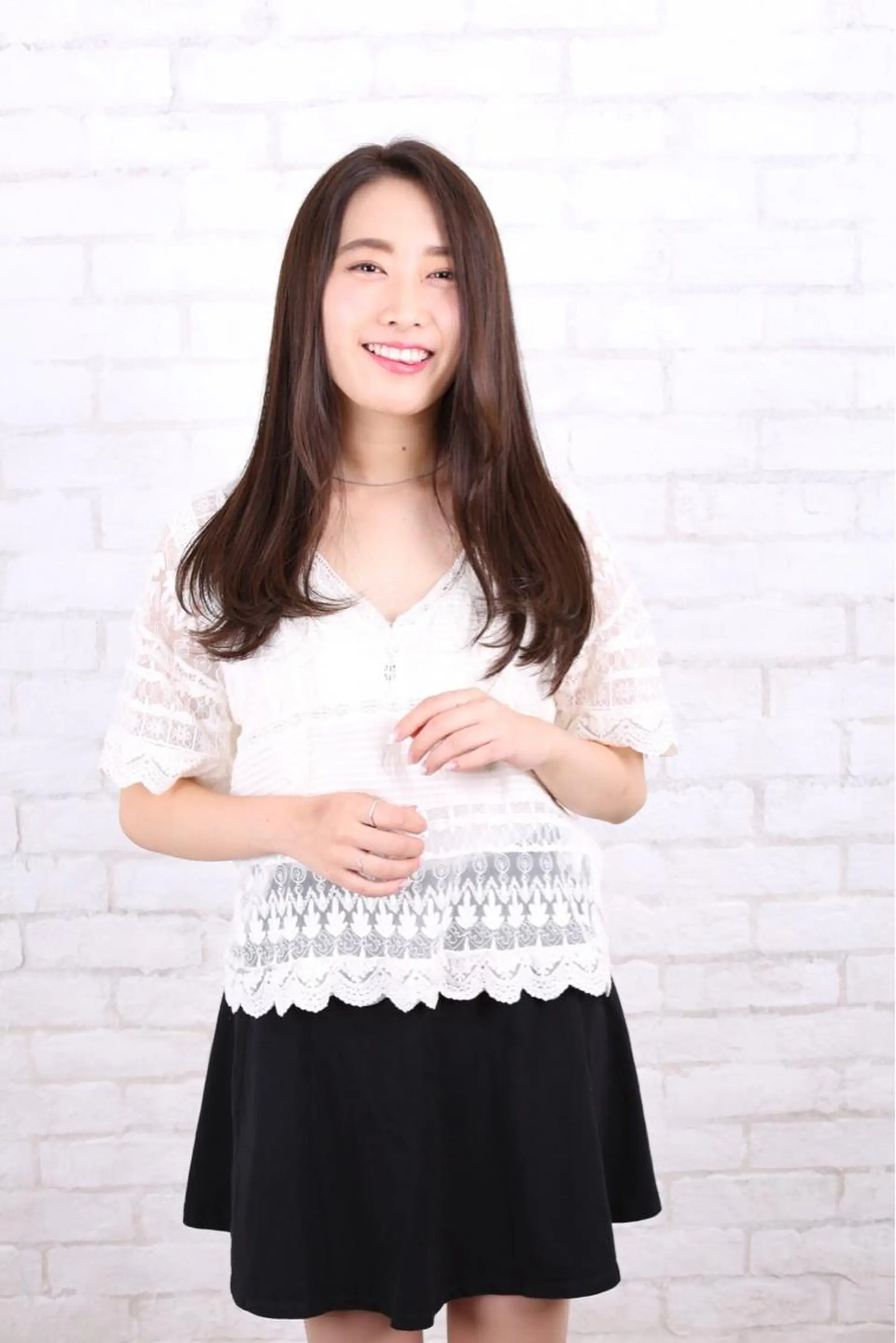 セミロング カット トリートメント 髪質改善美容師 中村　一のヘアスタイル