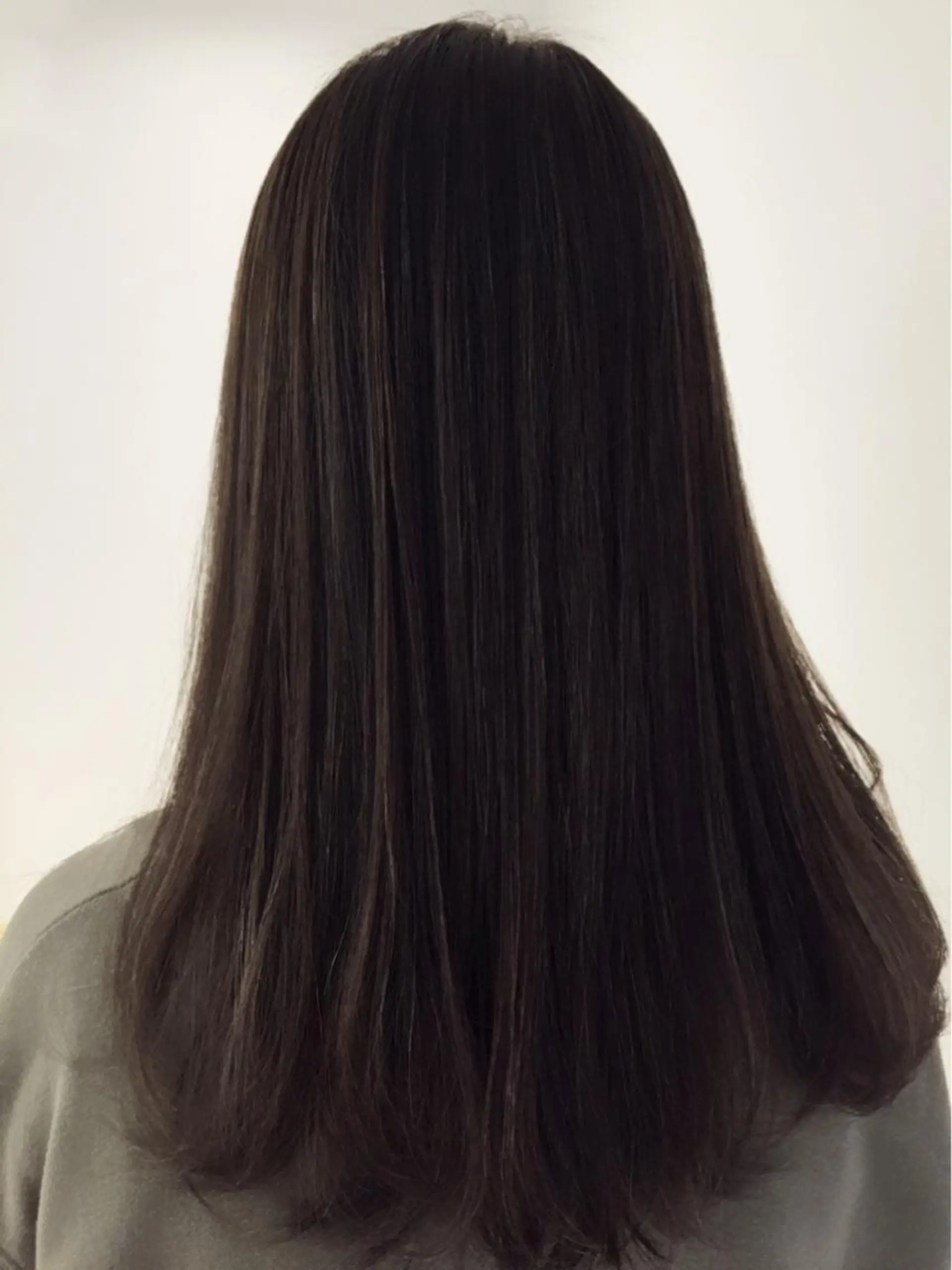 セミロング カラー ヘアアレンジ アッシュ ブルーカラー ブルーアッシュ ハイライトカラー インナーカラー ✨ハイクオリティ✨ 山本香也のヘアスタイル