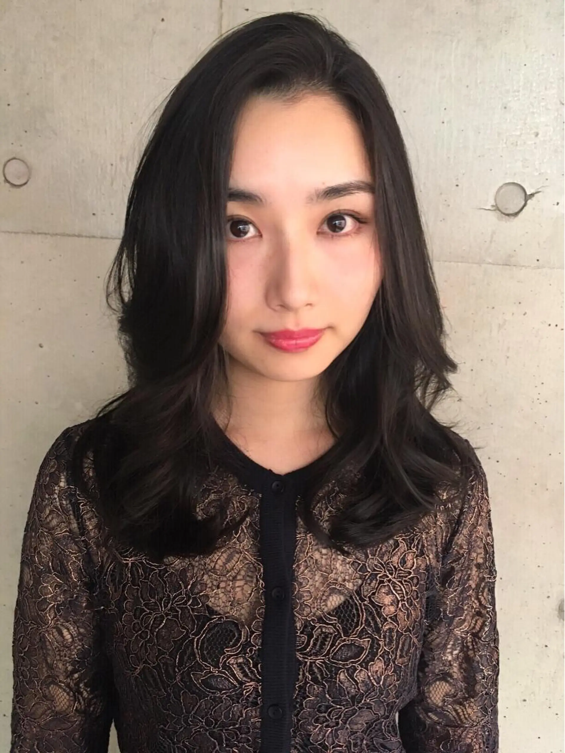 ロング カラー 透明感カラー ハイライトカラー イルミナカラー ハイライト ロング Lumderica(ラムデリカ)所属・横浜/元町/石川町 ラムデリカYUKAのヘアスタイル